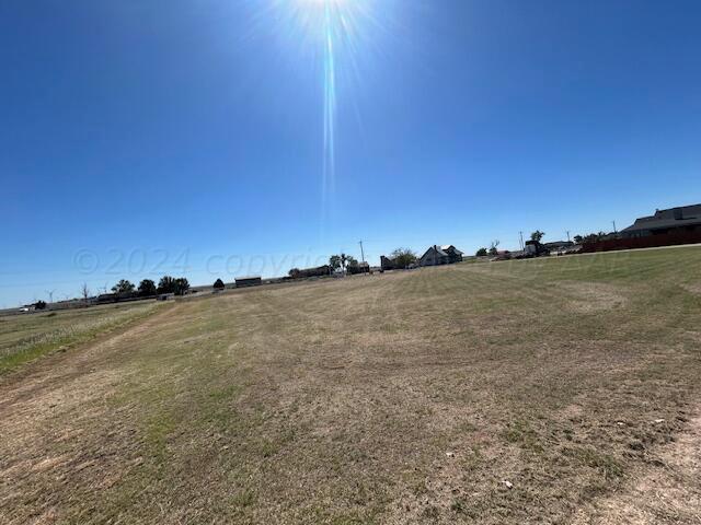 Tract 8 Orient Avenue Property Photo 1