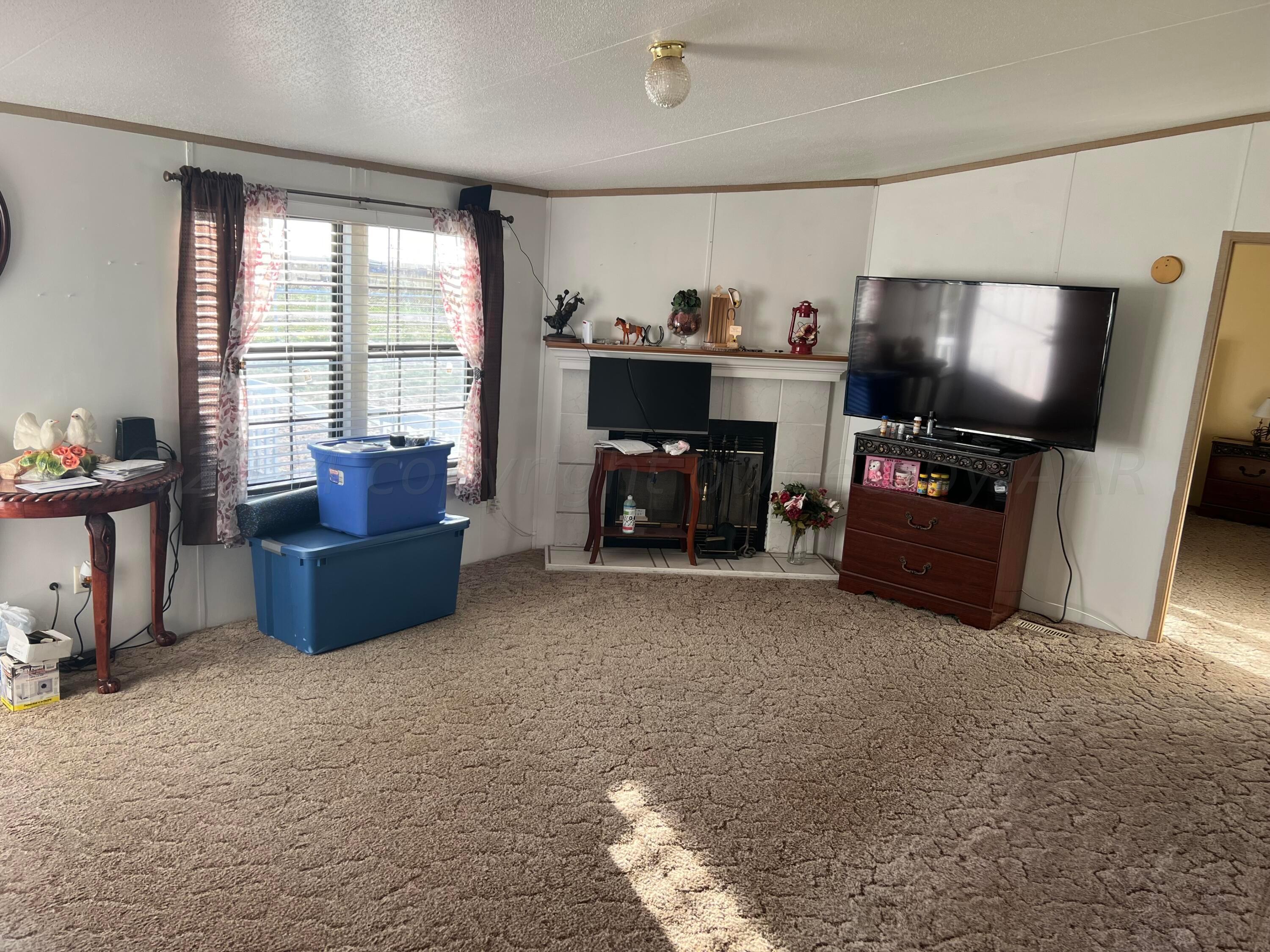 195 Busby Road Property Photo 4