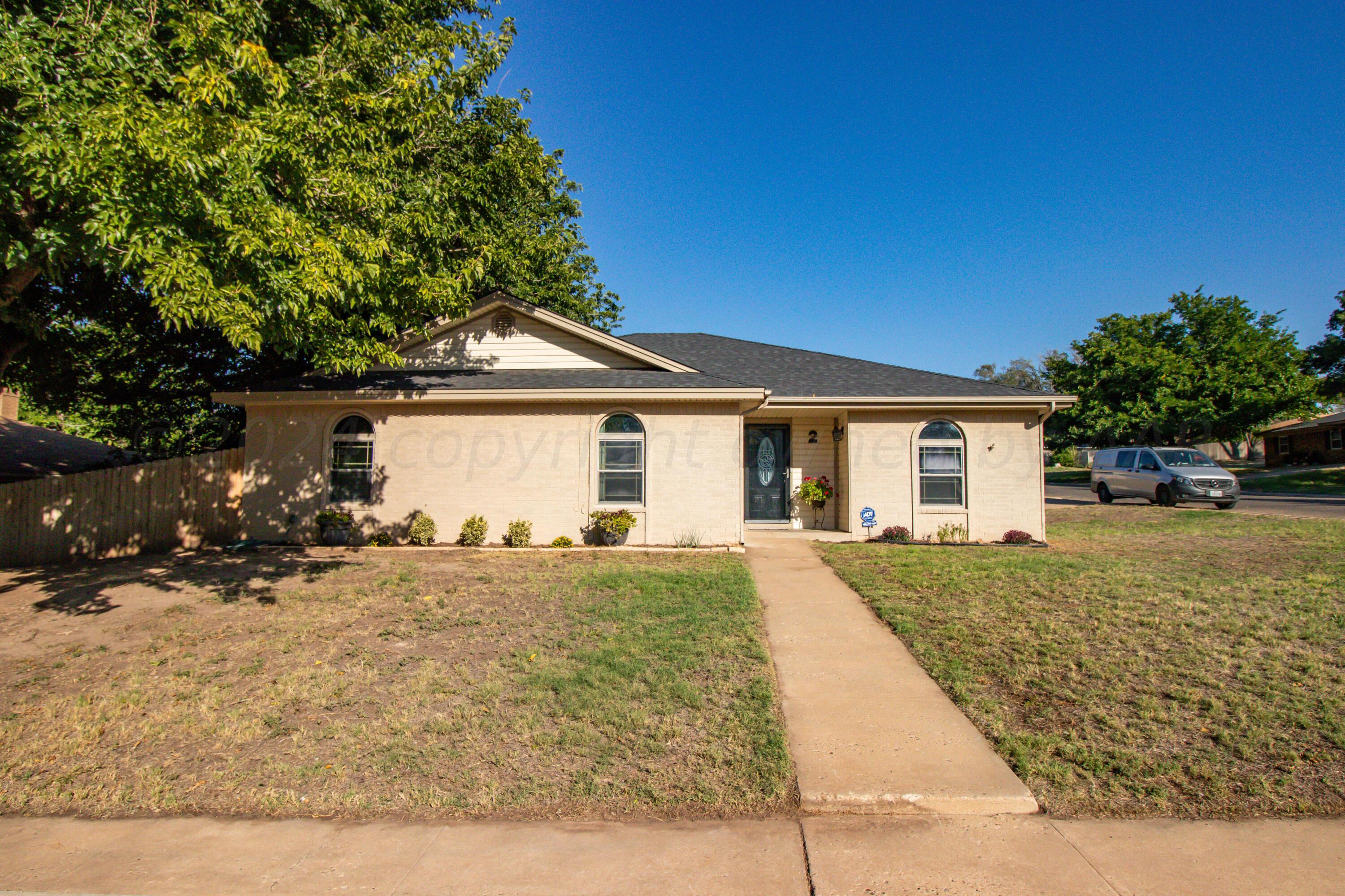 2 Idlewood Lane Property Photo 1