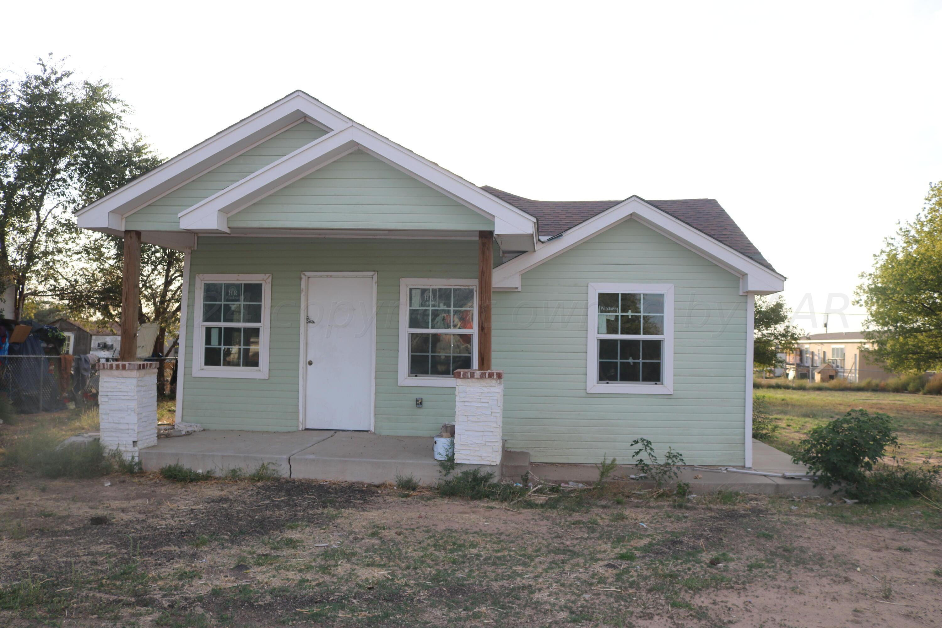 1405 N Harrison Street Property Photo