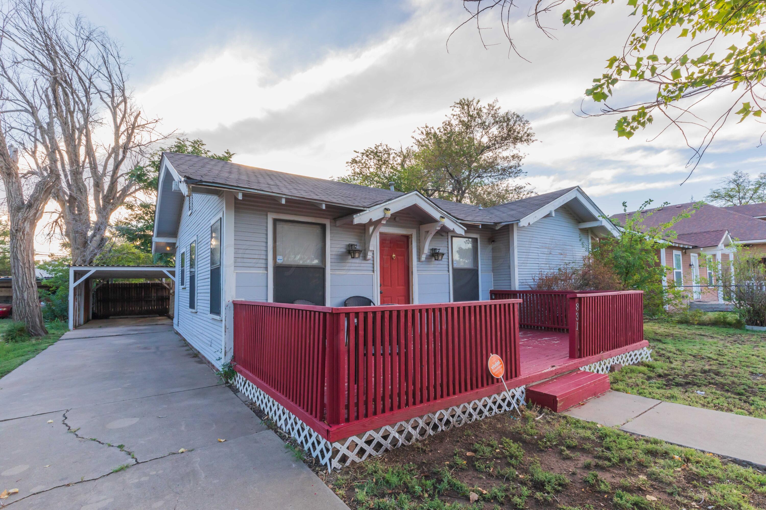 831 S Virginia Street Property Photo 3