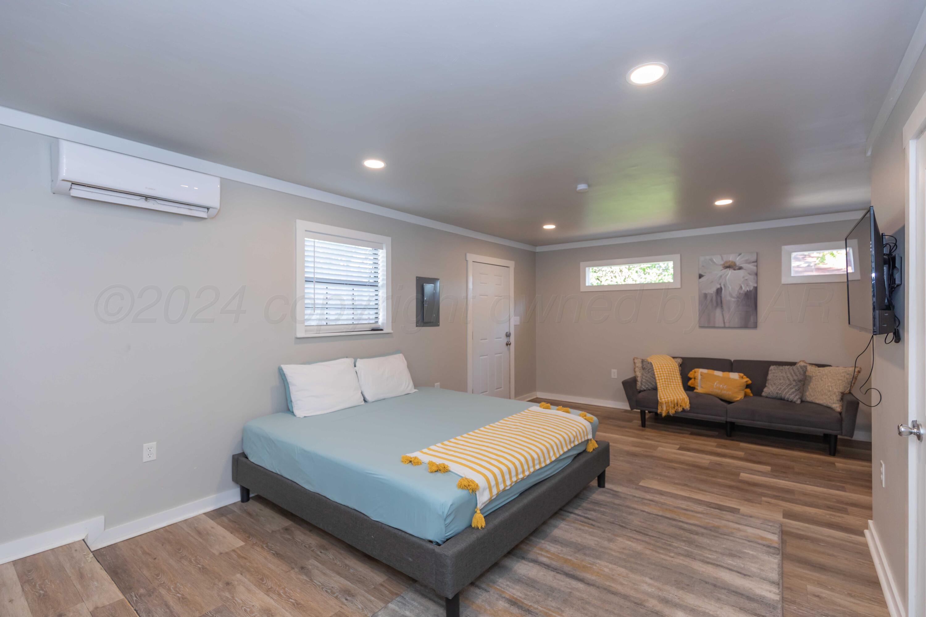 831 S Virginia Street Property Photo 31