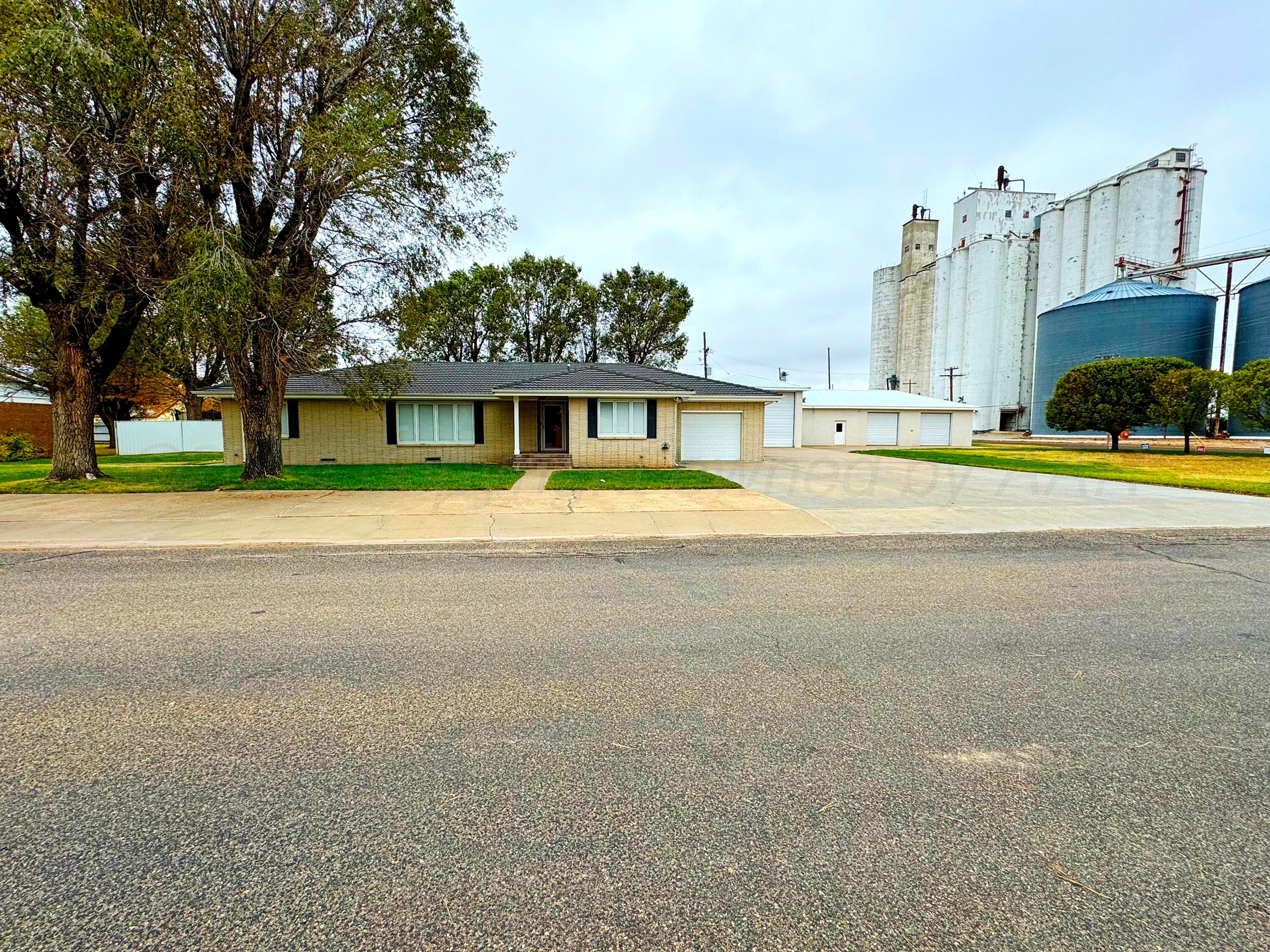 10 S Denton Street Property Photo 1
