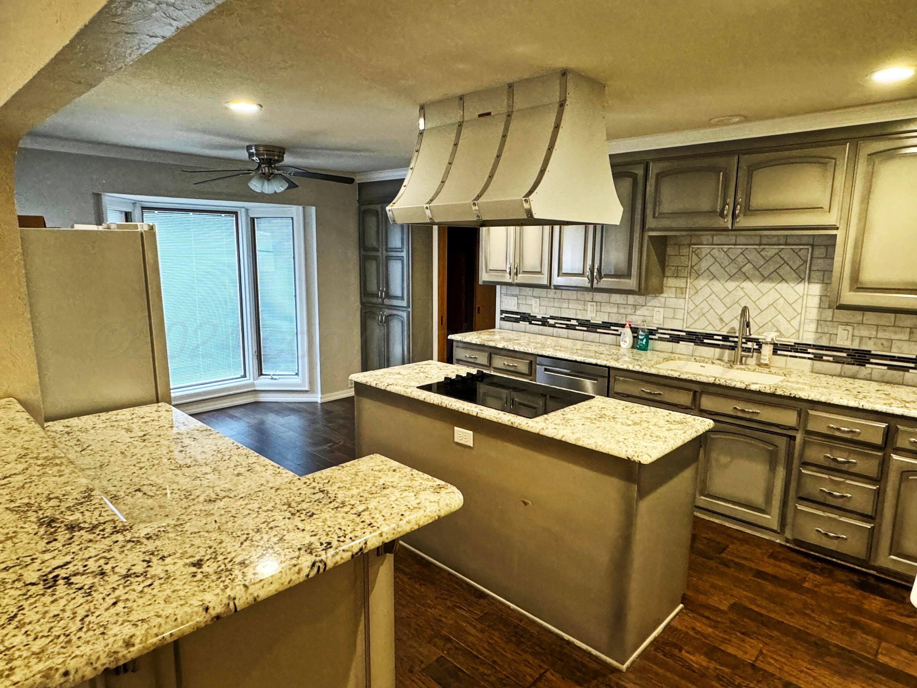 10 S Denton Street Property Photo 4