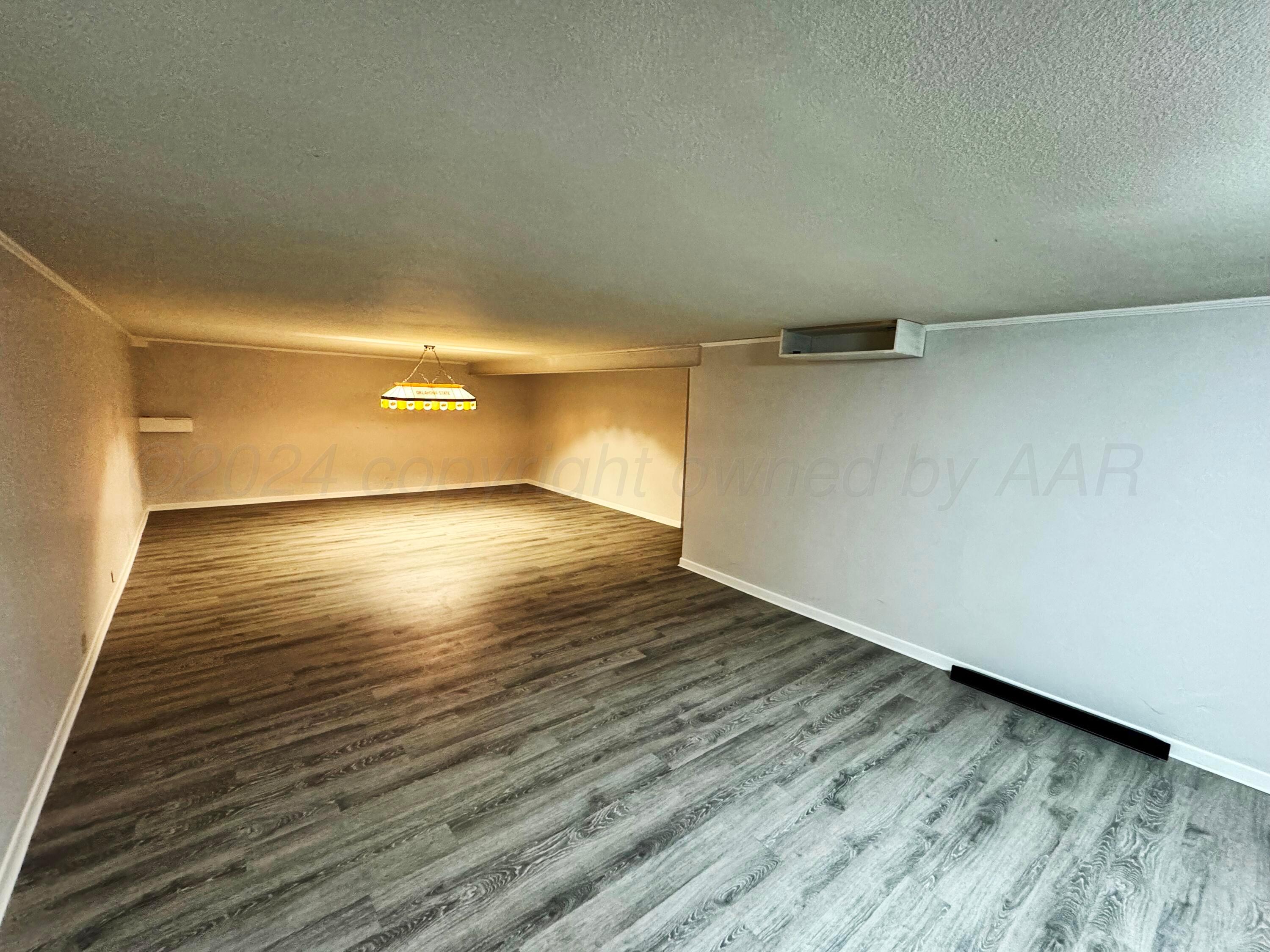 10 S Denton Street Property Photo 15