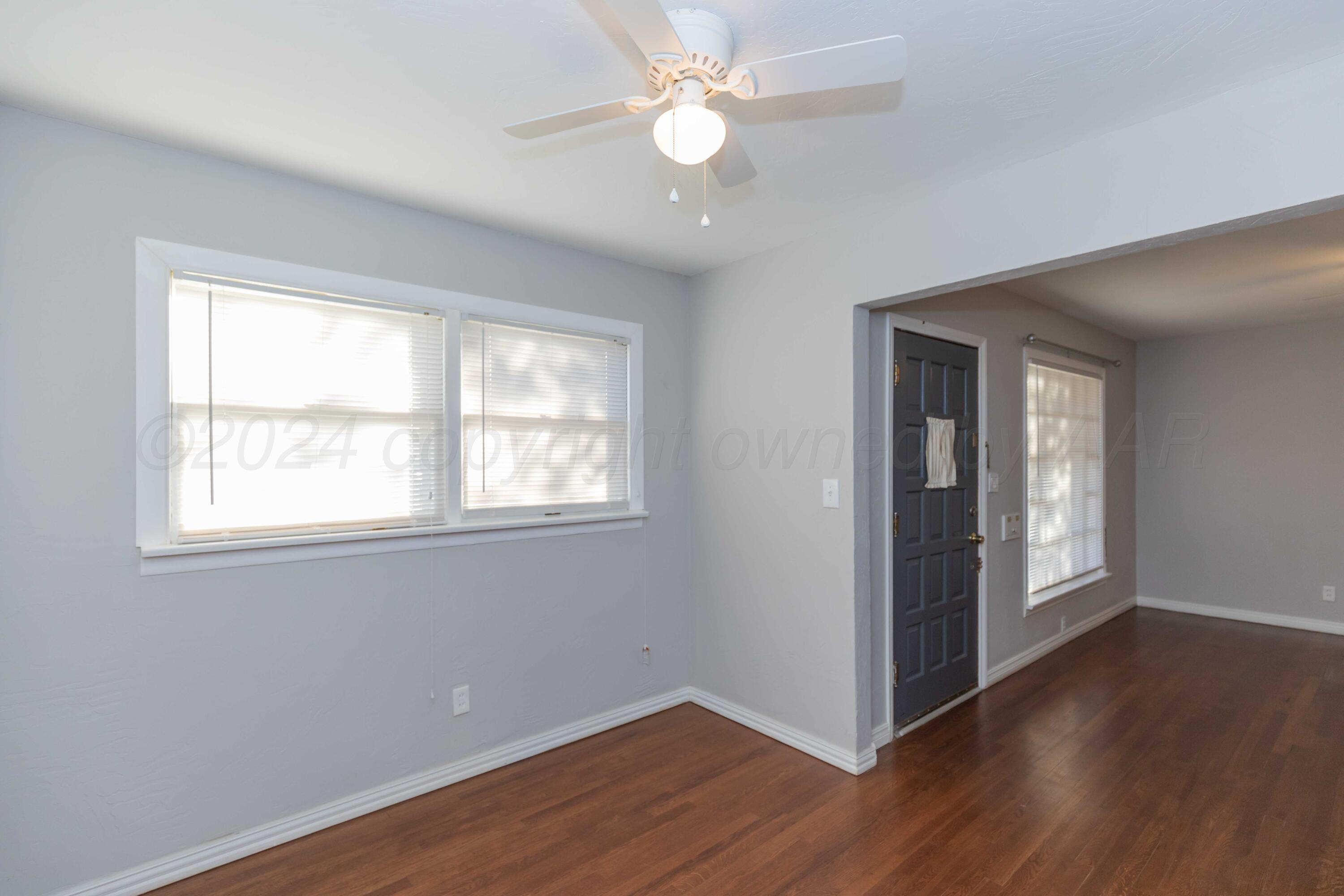 137 N Goliad Street Property Photo 10
