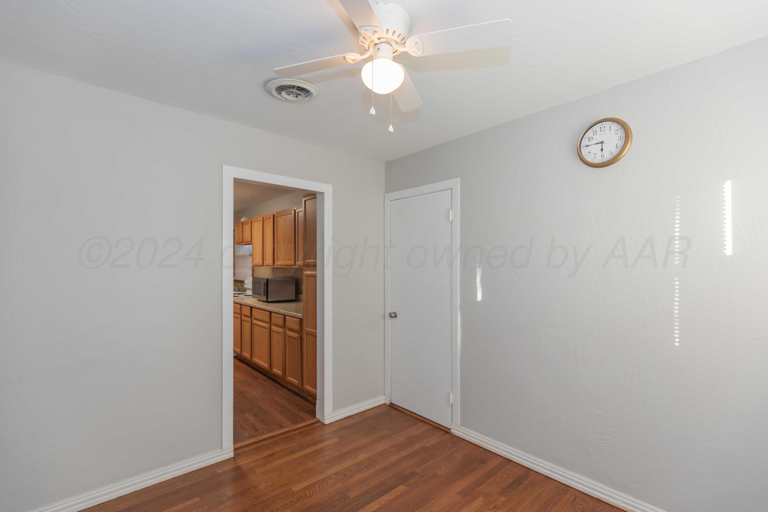 137 N Goliad Street Property Photo 12