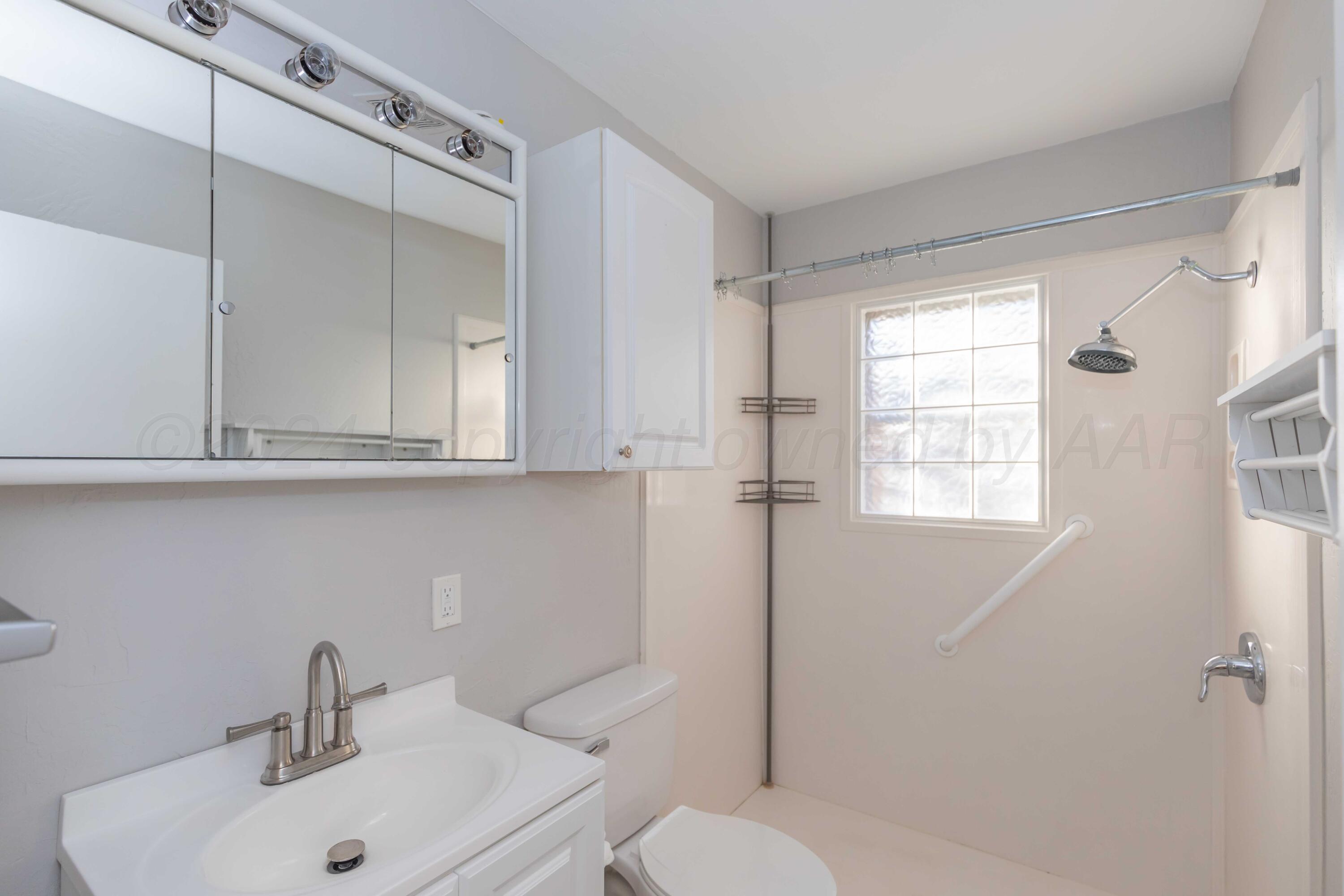 137 N Goliad Street Property Photo 17