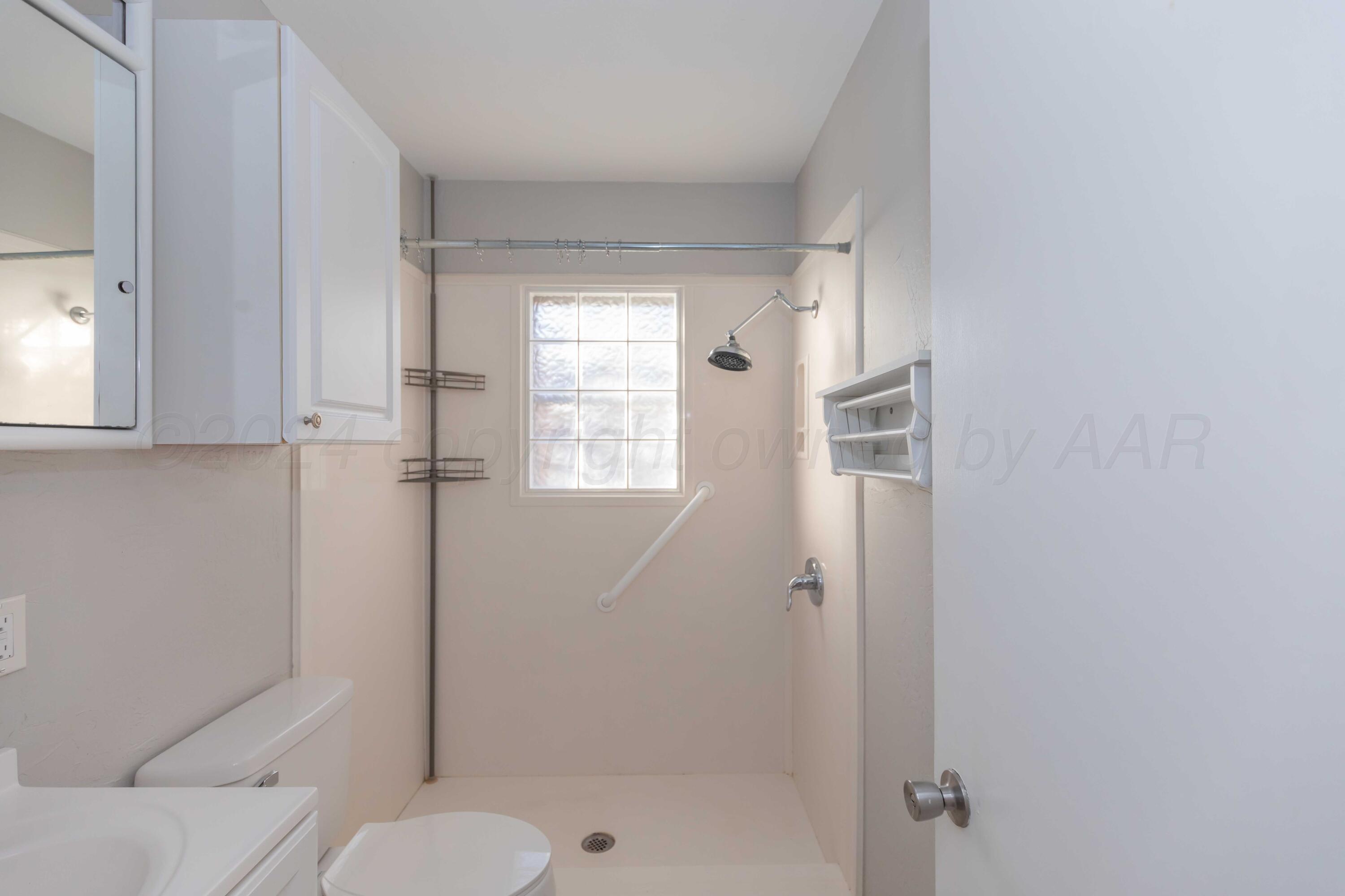 137 N Goliad Street Property Photo 18