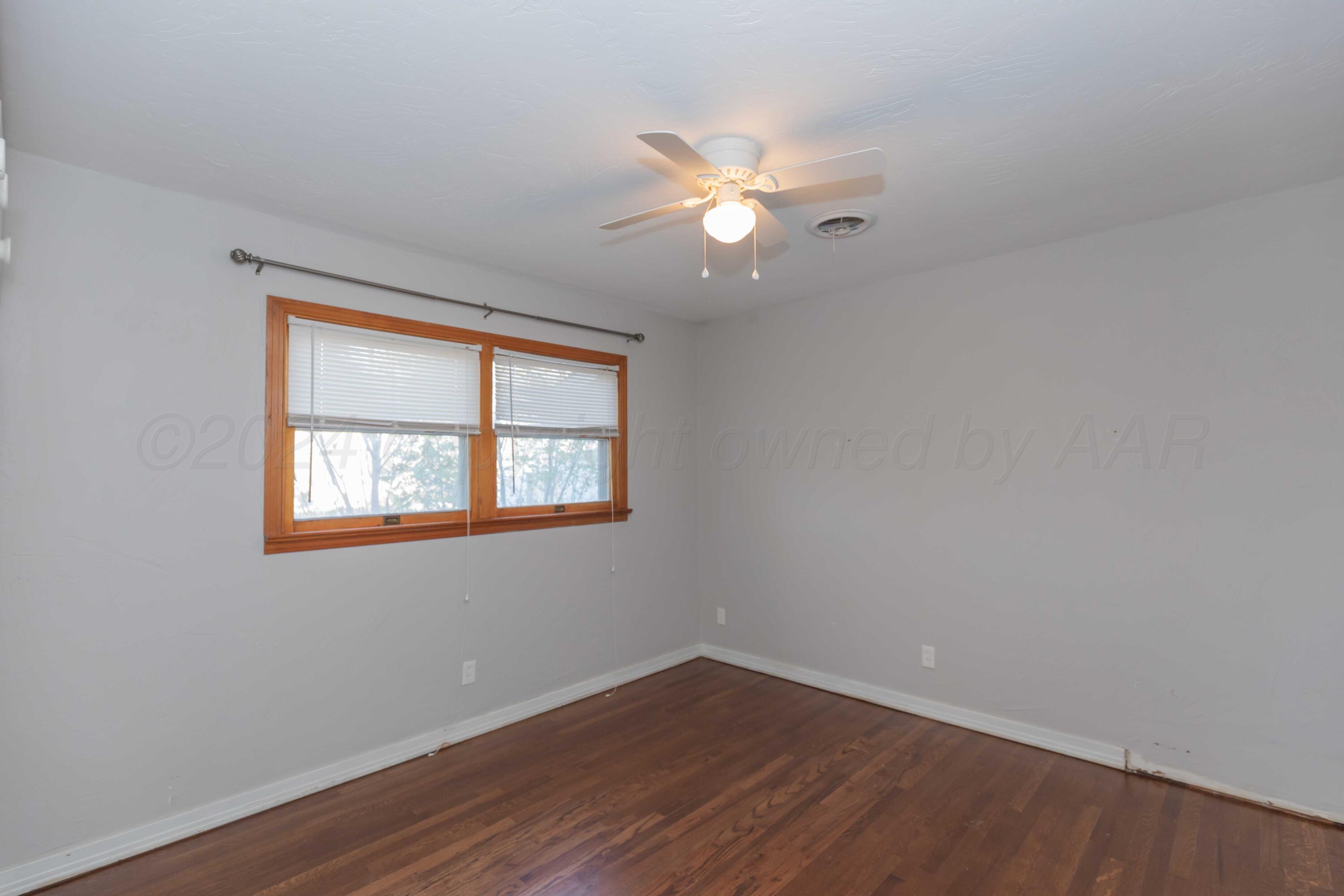 137 N Goliad Street Property Photo 20