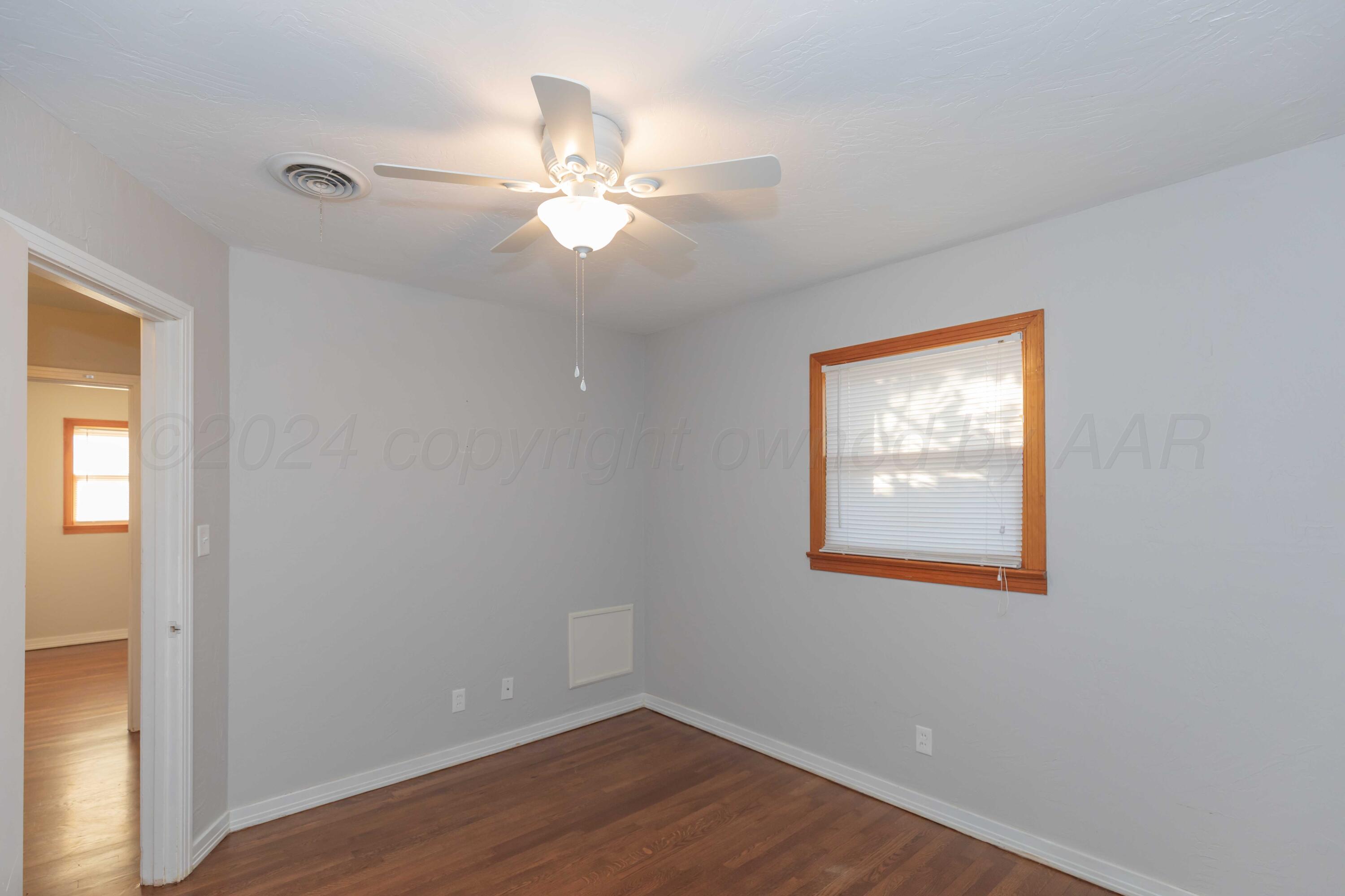 137 N Goliad Street Property Photo 27