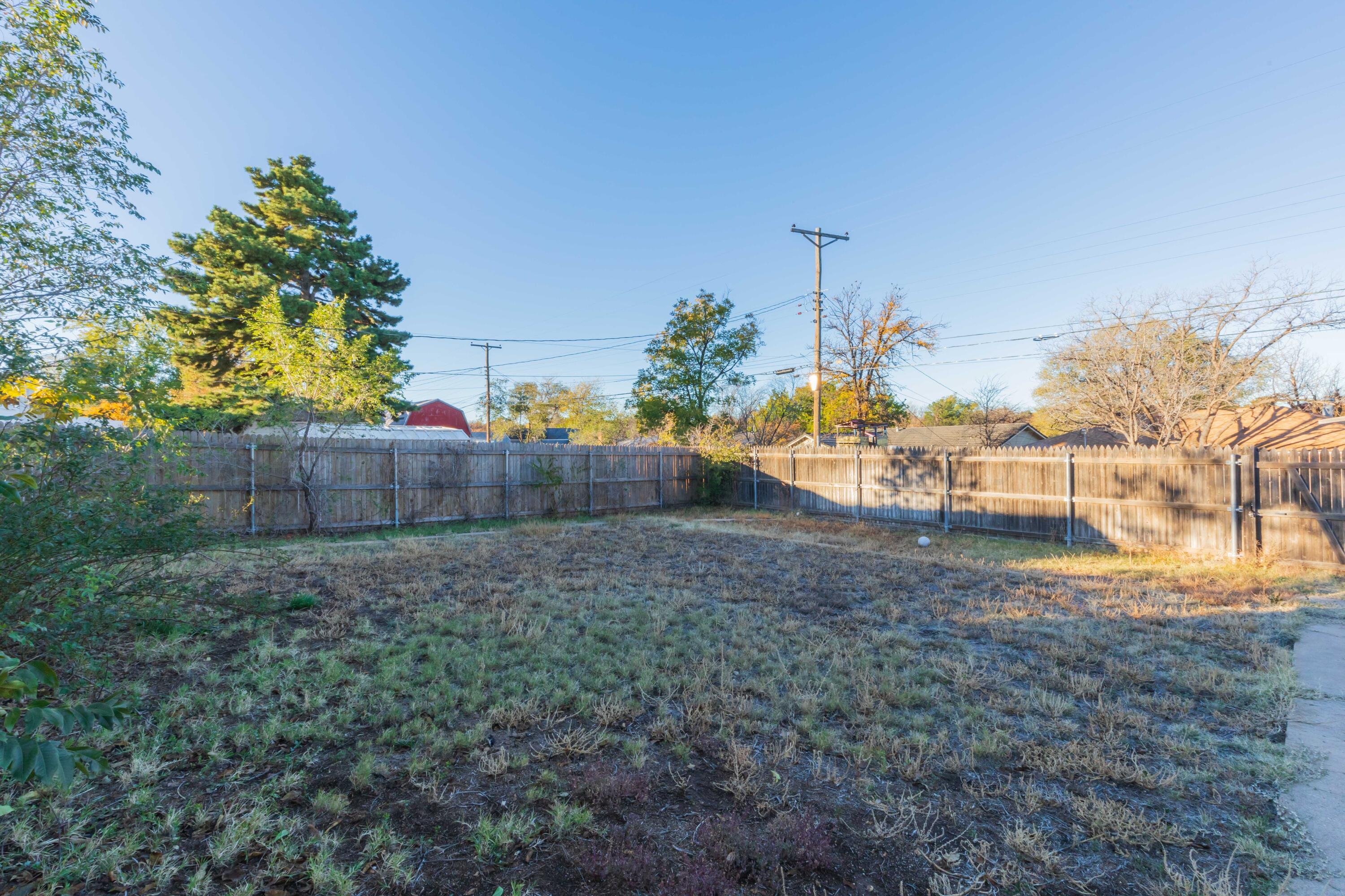 137 N Goliad Street Property Photo 34
