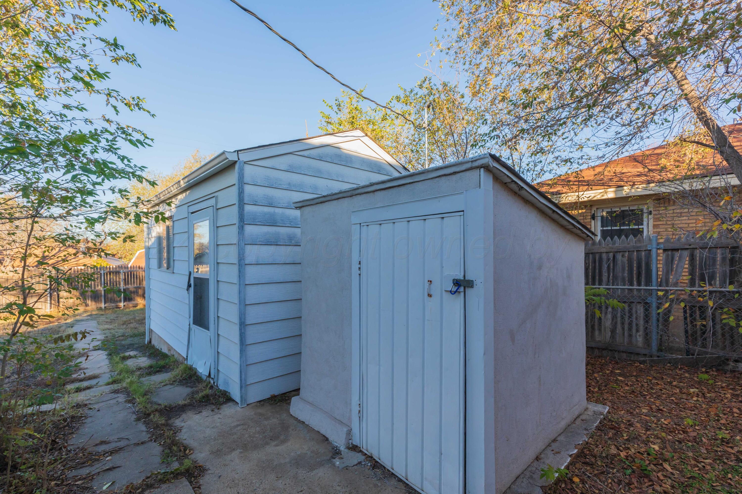 137 N Goliad Street Property Photo 35