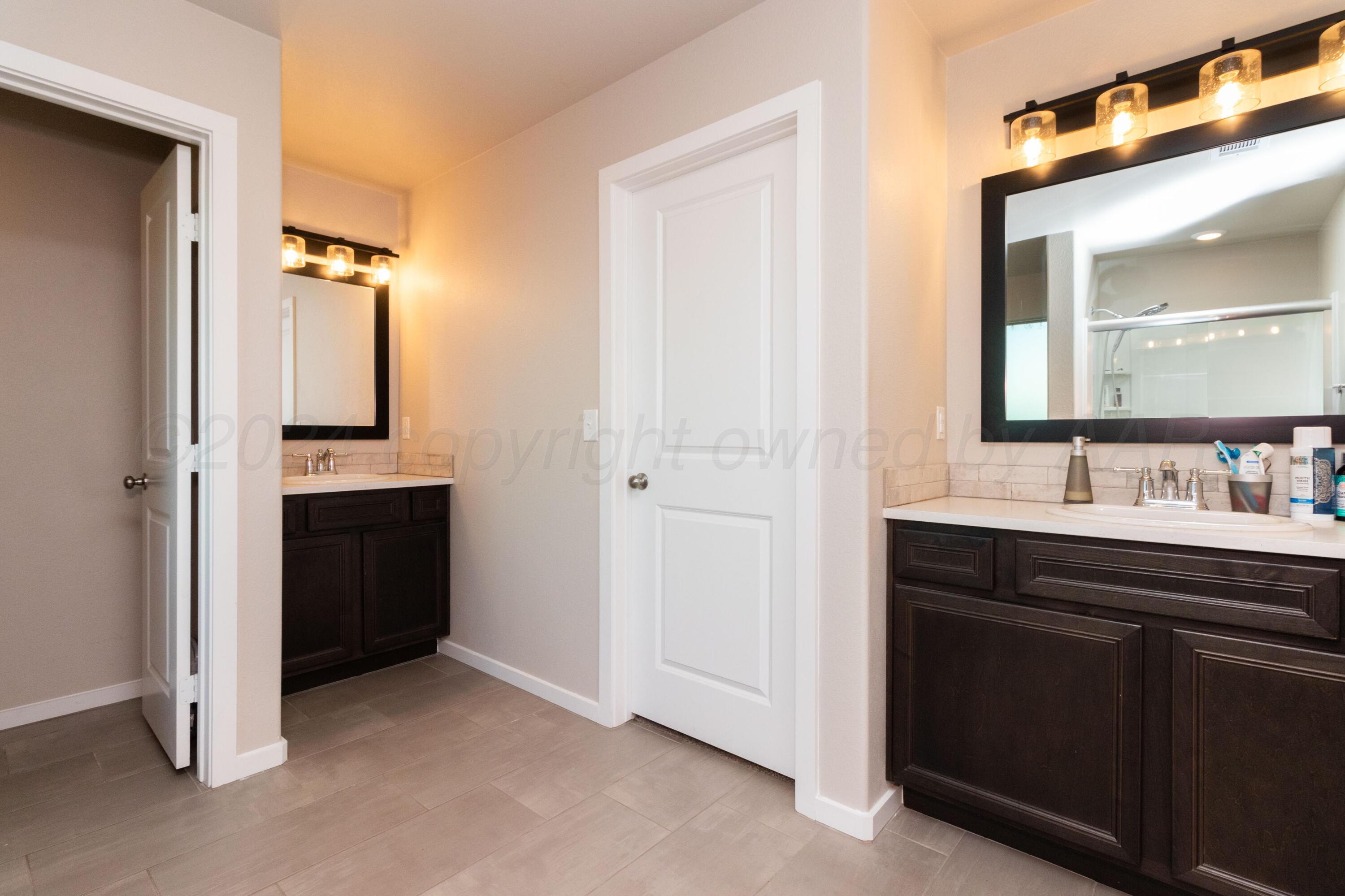 9100 Lexford Drive Property Photo 18