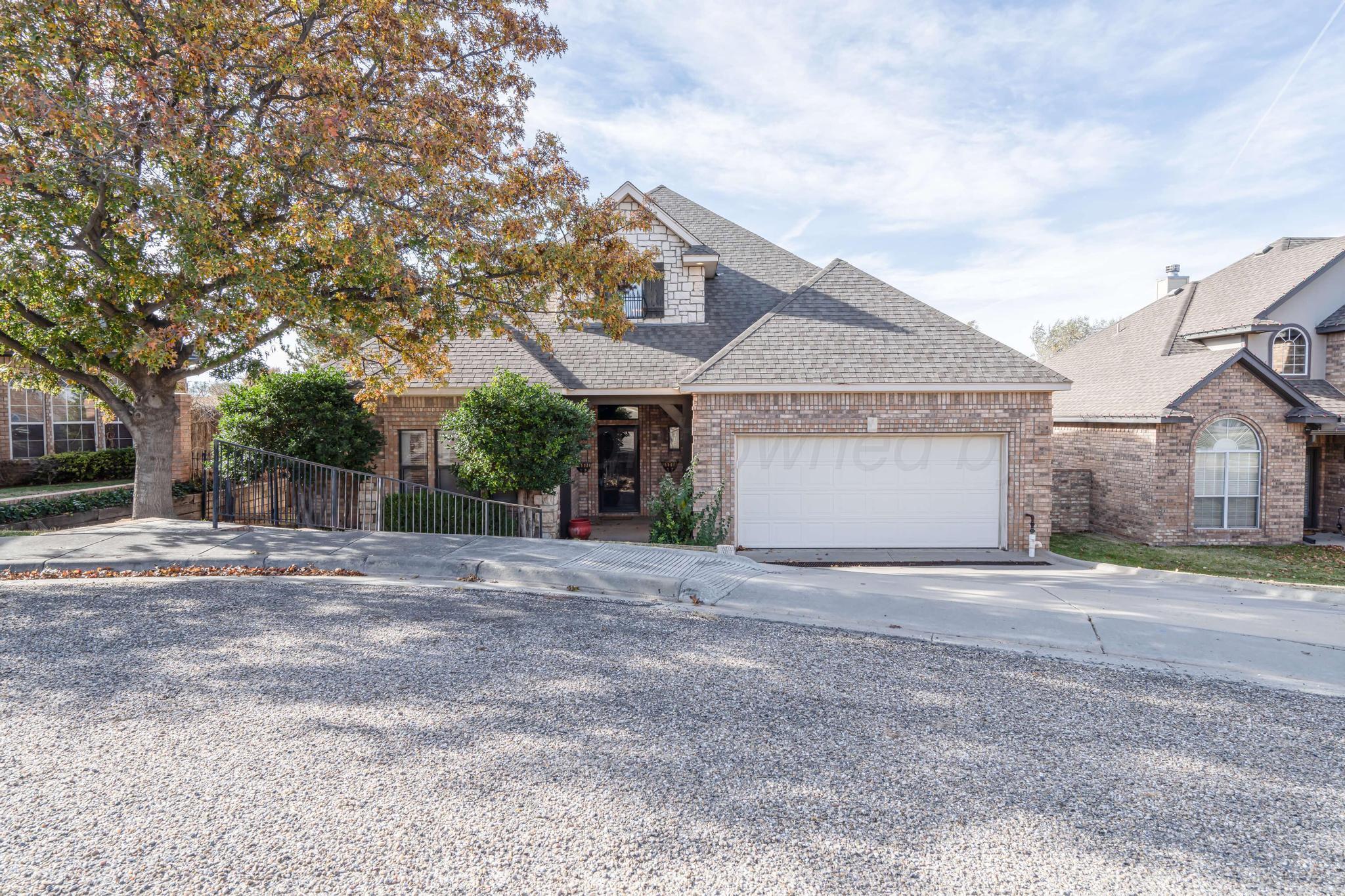 12 Pinecrest Drive Property Photo 1