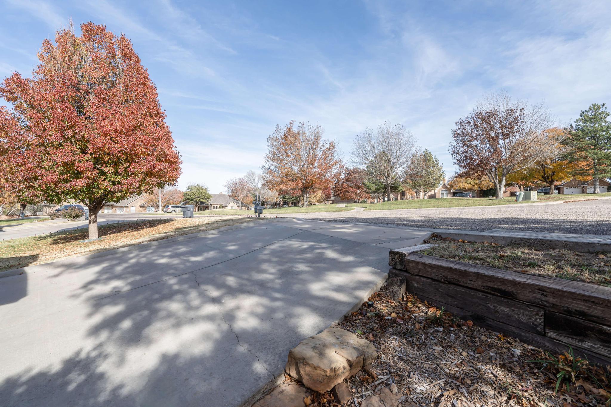 12 Pinecrest Drive Property Photo 4