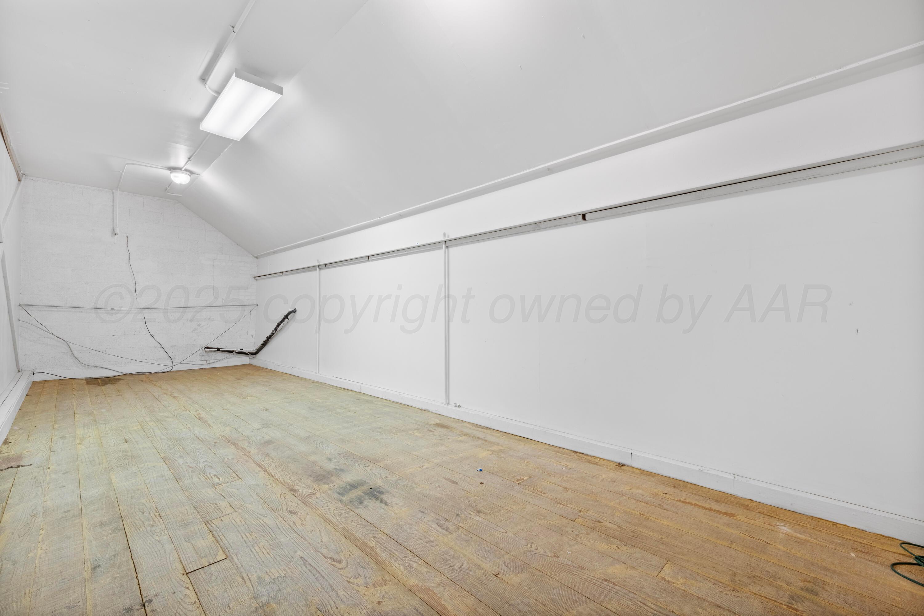 500 S Bliss Avenue Property Photo 24