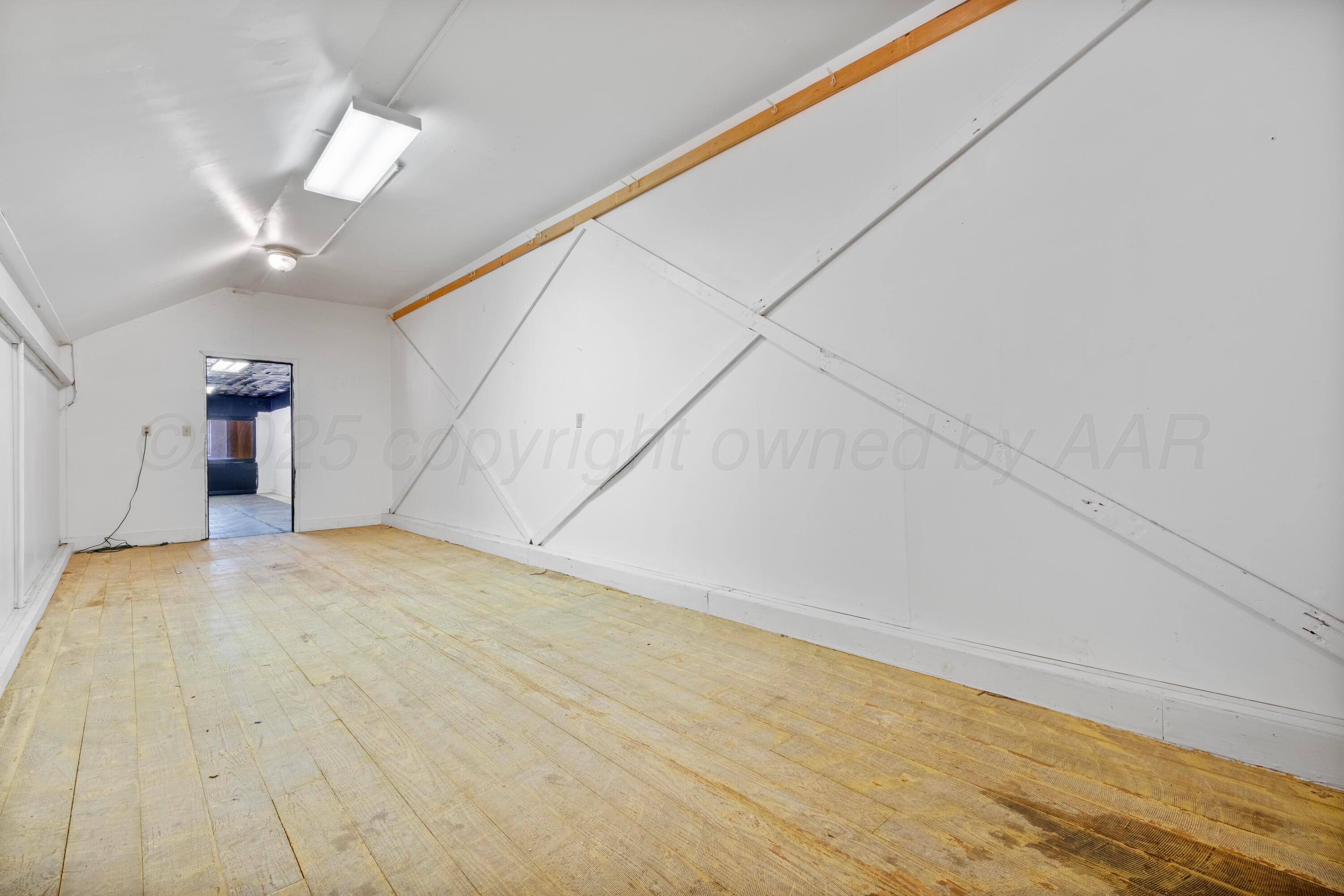 500 S Bliss Avenue Property Photo 25