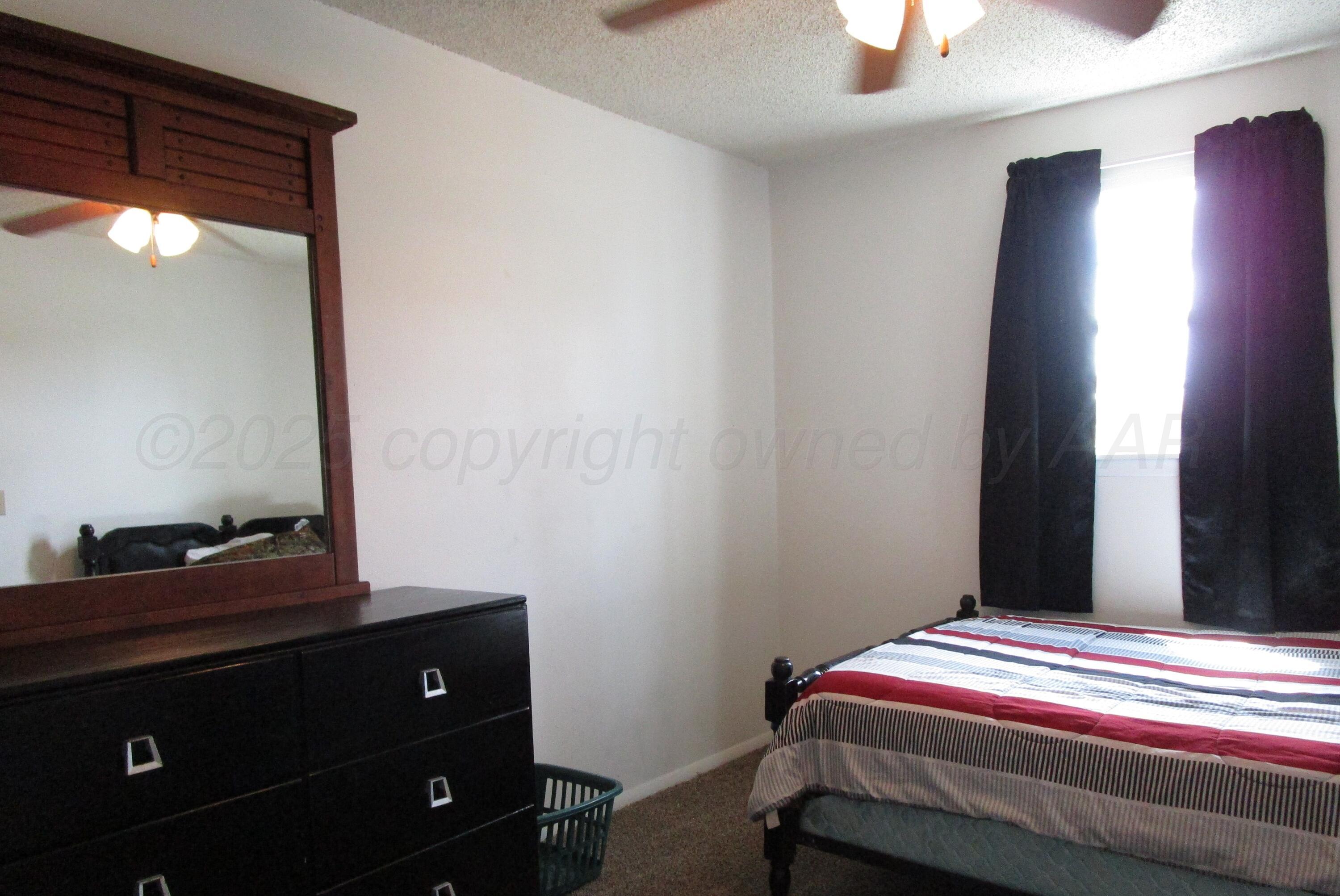 200 W 7th, D Property Photo 6