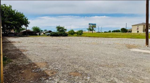 212 S Sims Property Photo 2