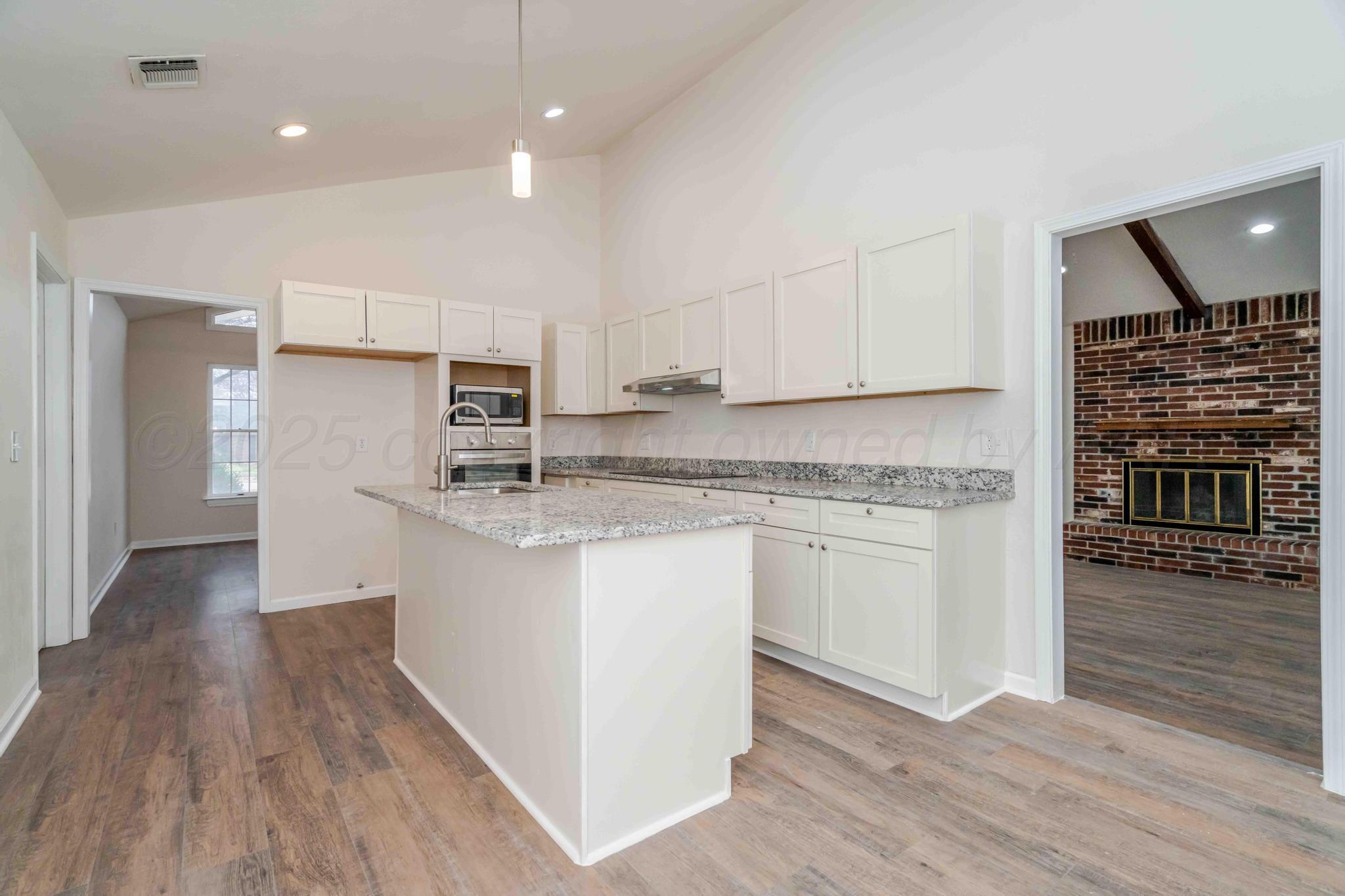 4204 Roxton Drive Property Photo 10