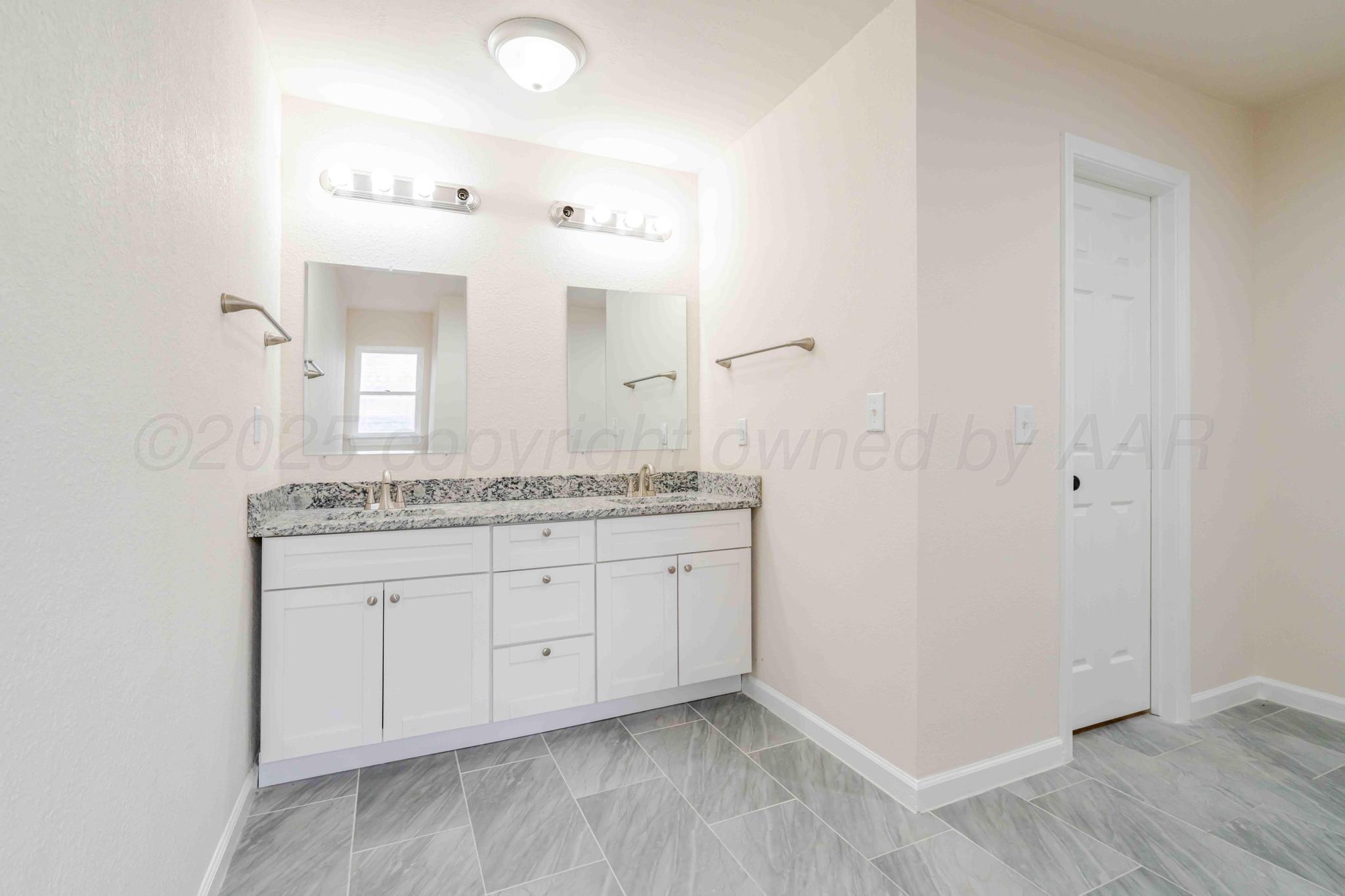 4204 Roxton Drive Property Photo 17