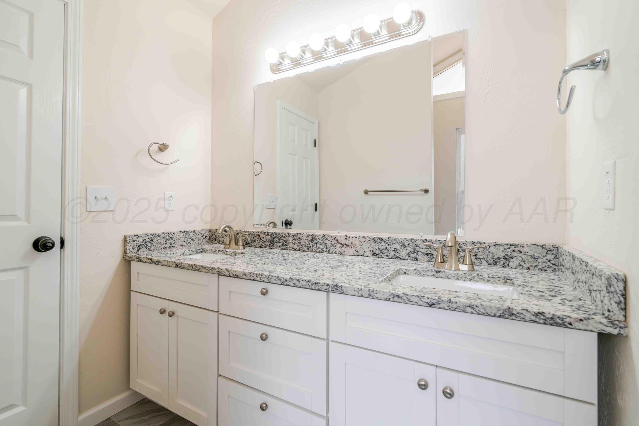 4204 Roxton Drive Property Photo 22