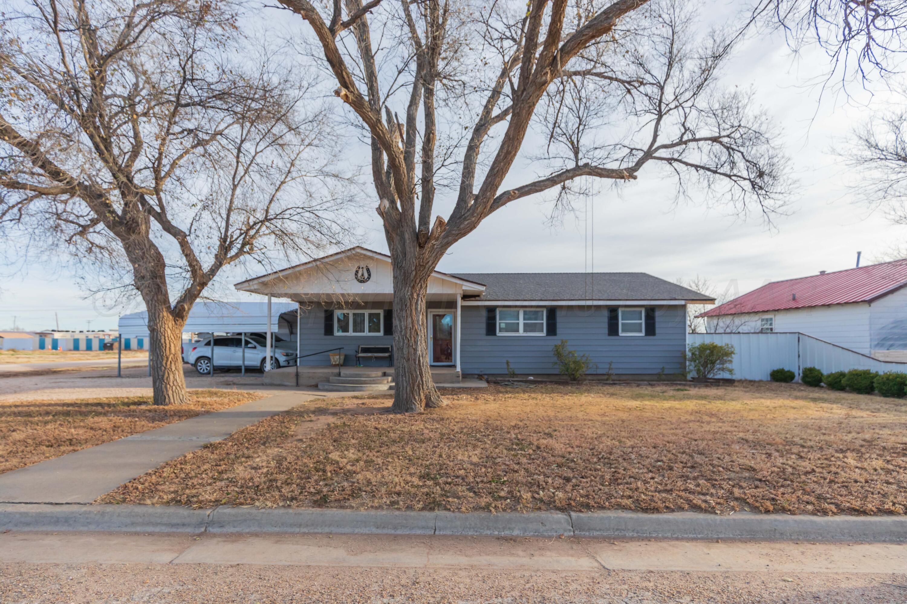 201 S Wall Street Property Photo 1