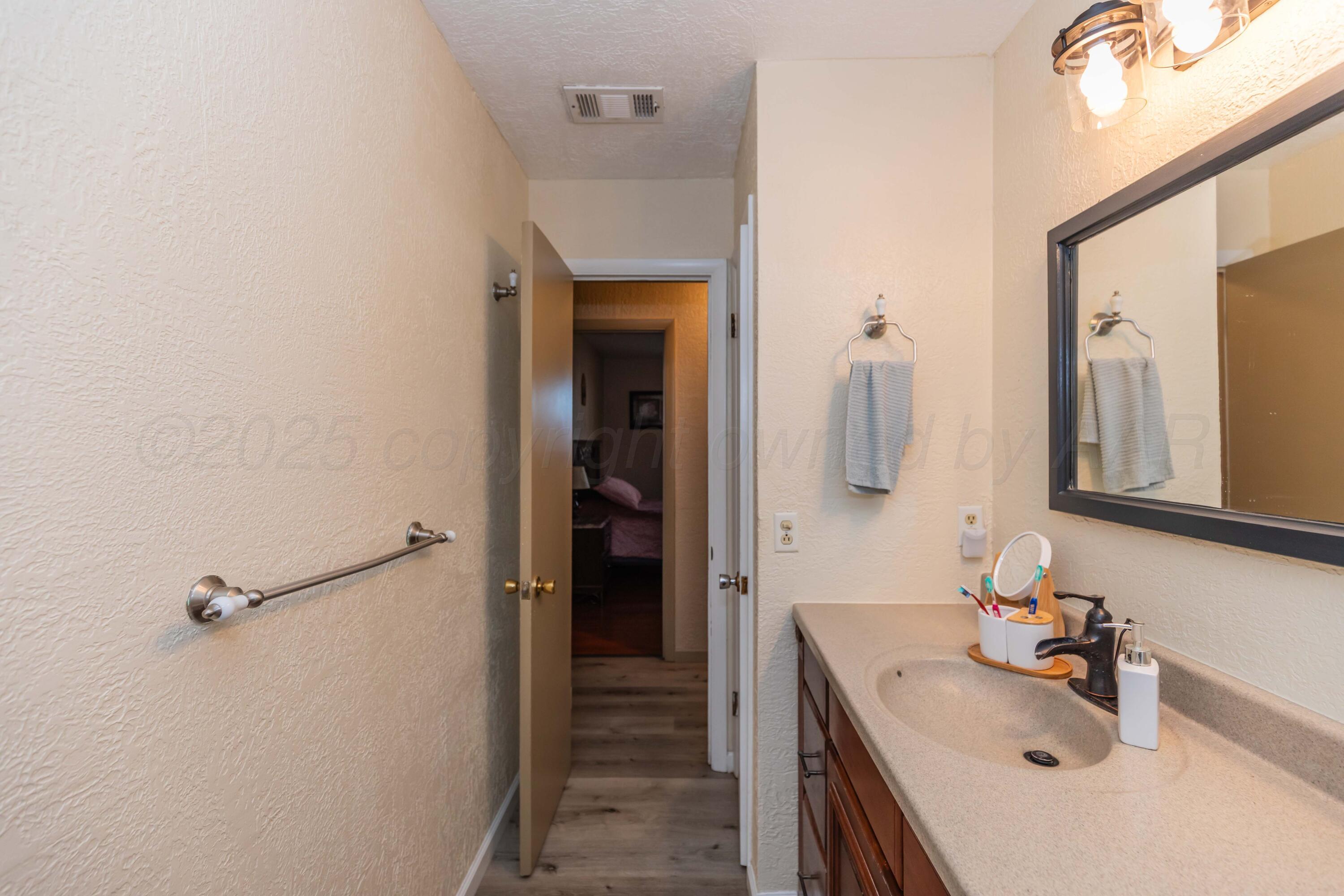 201 S Wall Street Property Photo 19