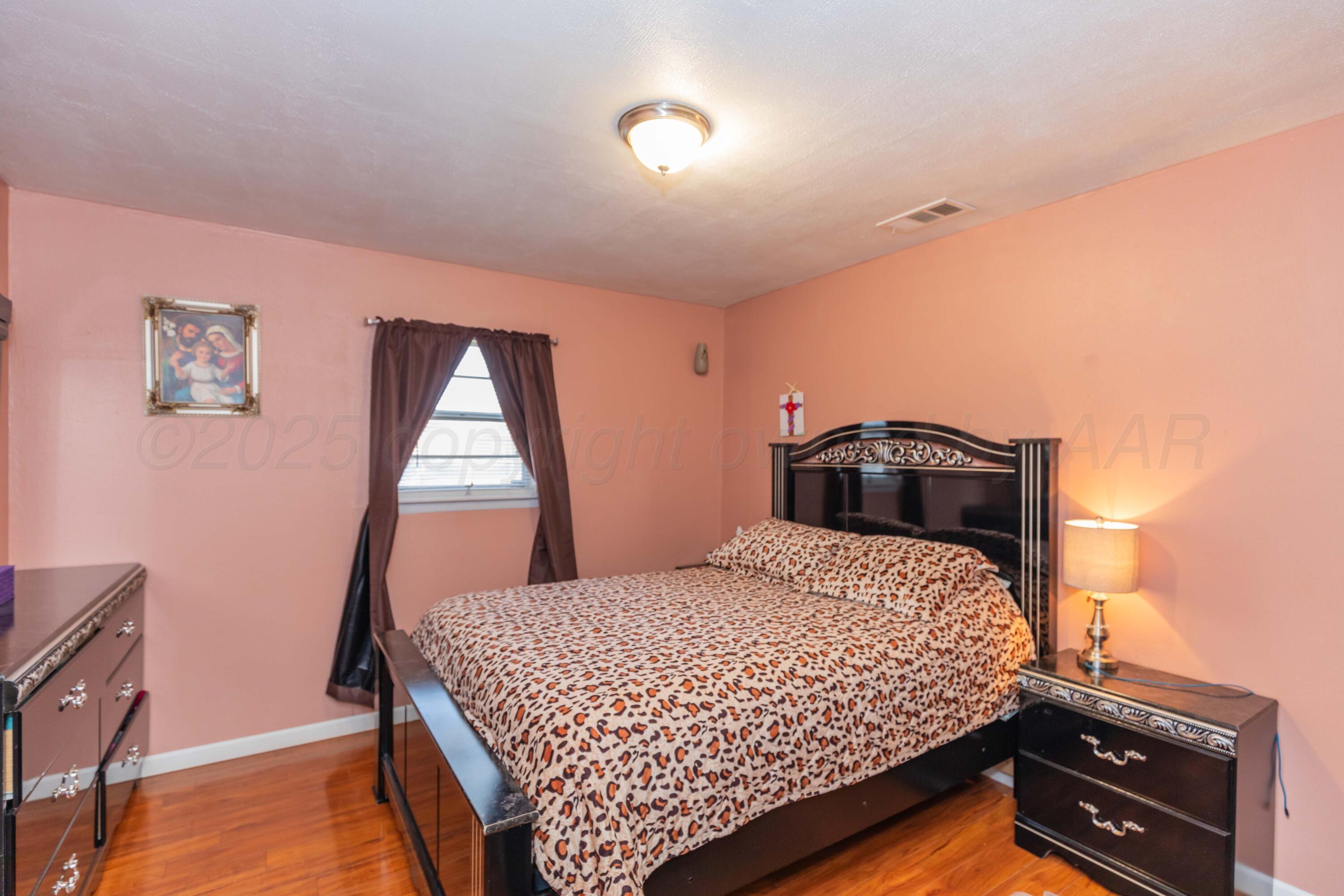201 S Wall Street Property Photo 23