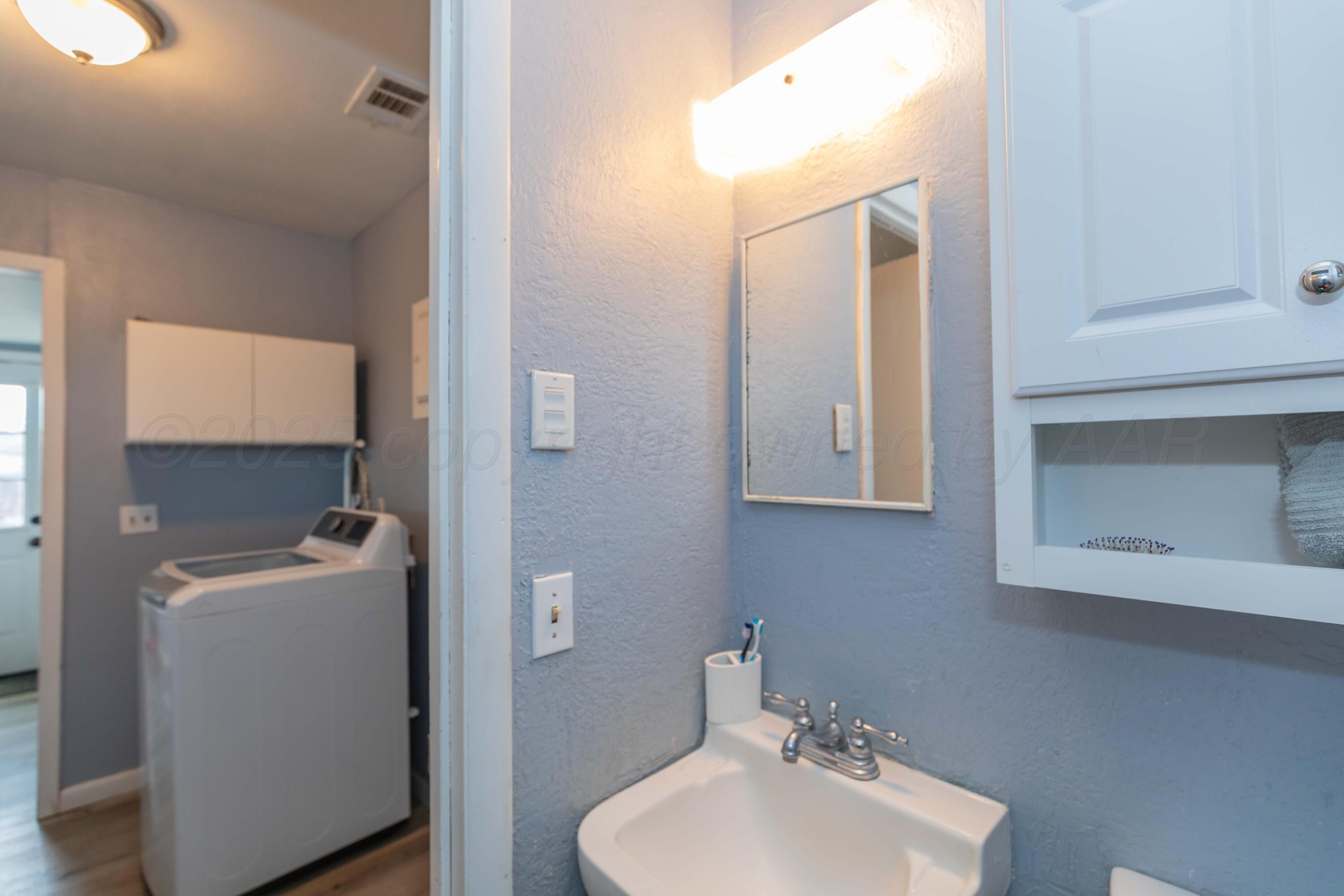 201 S Wall Street Property Photo 30