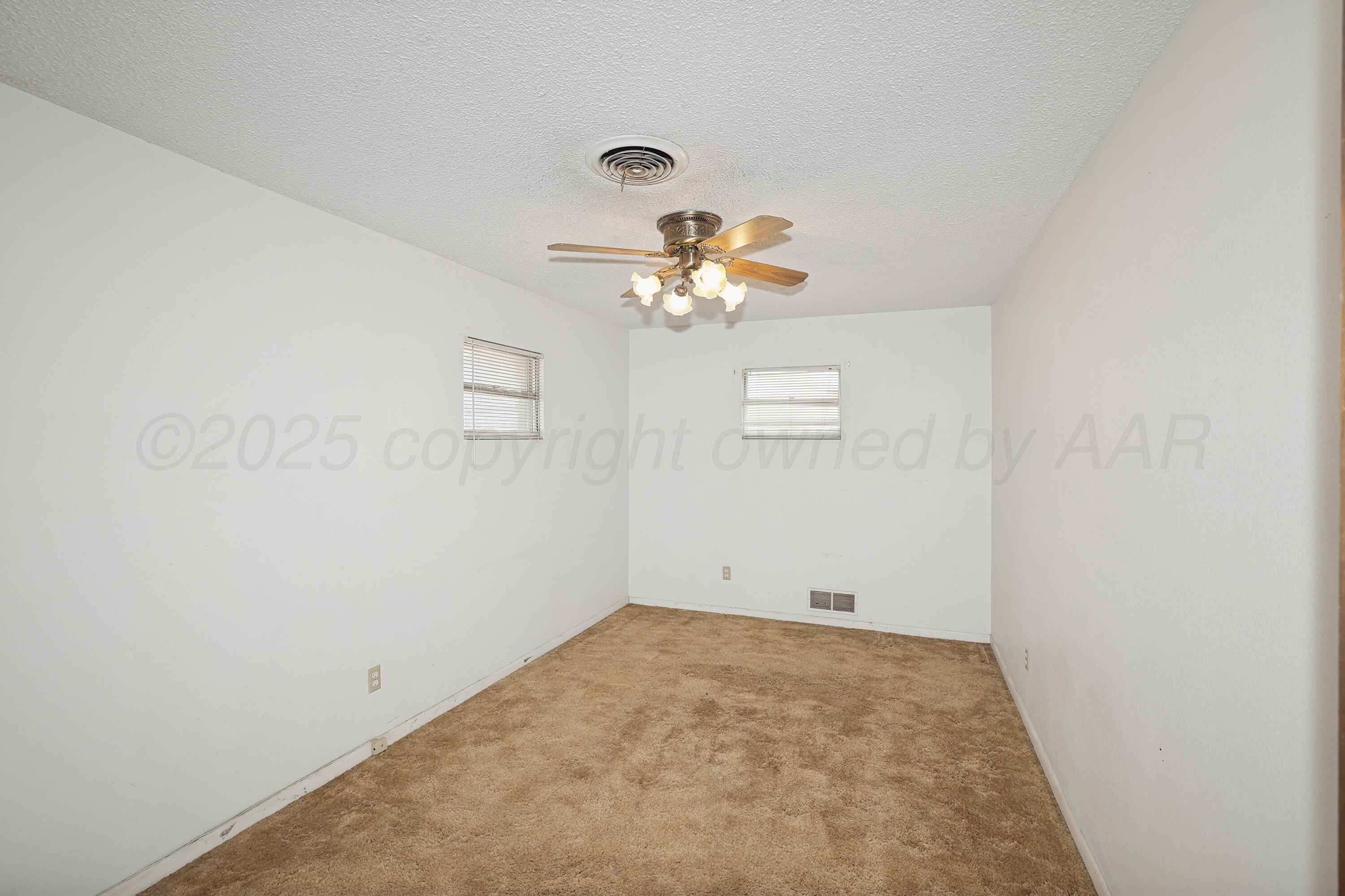 8626 River Road Property Photo 15