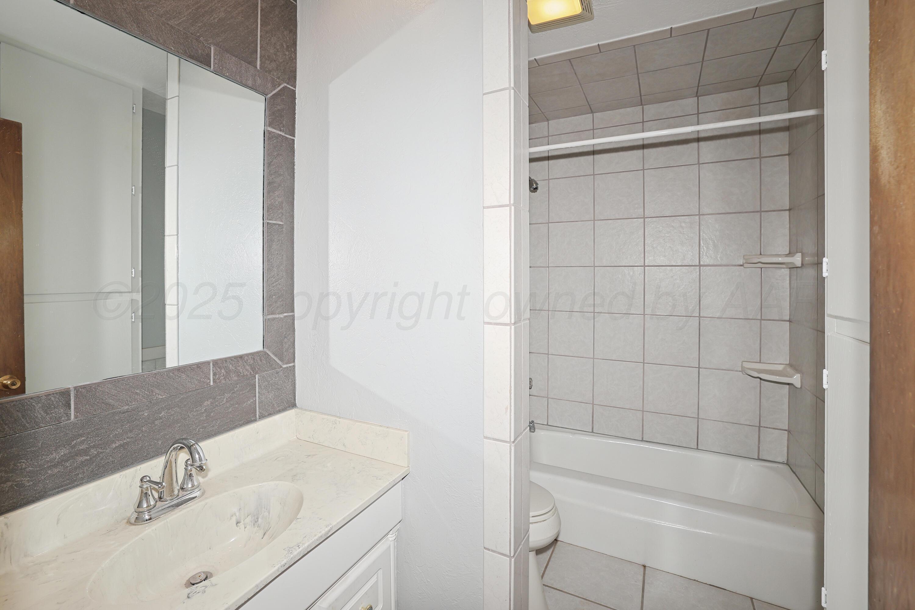 8626 River Road Property Photo 17