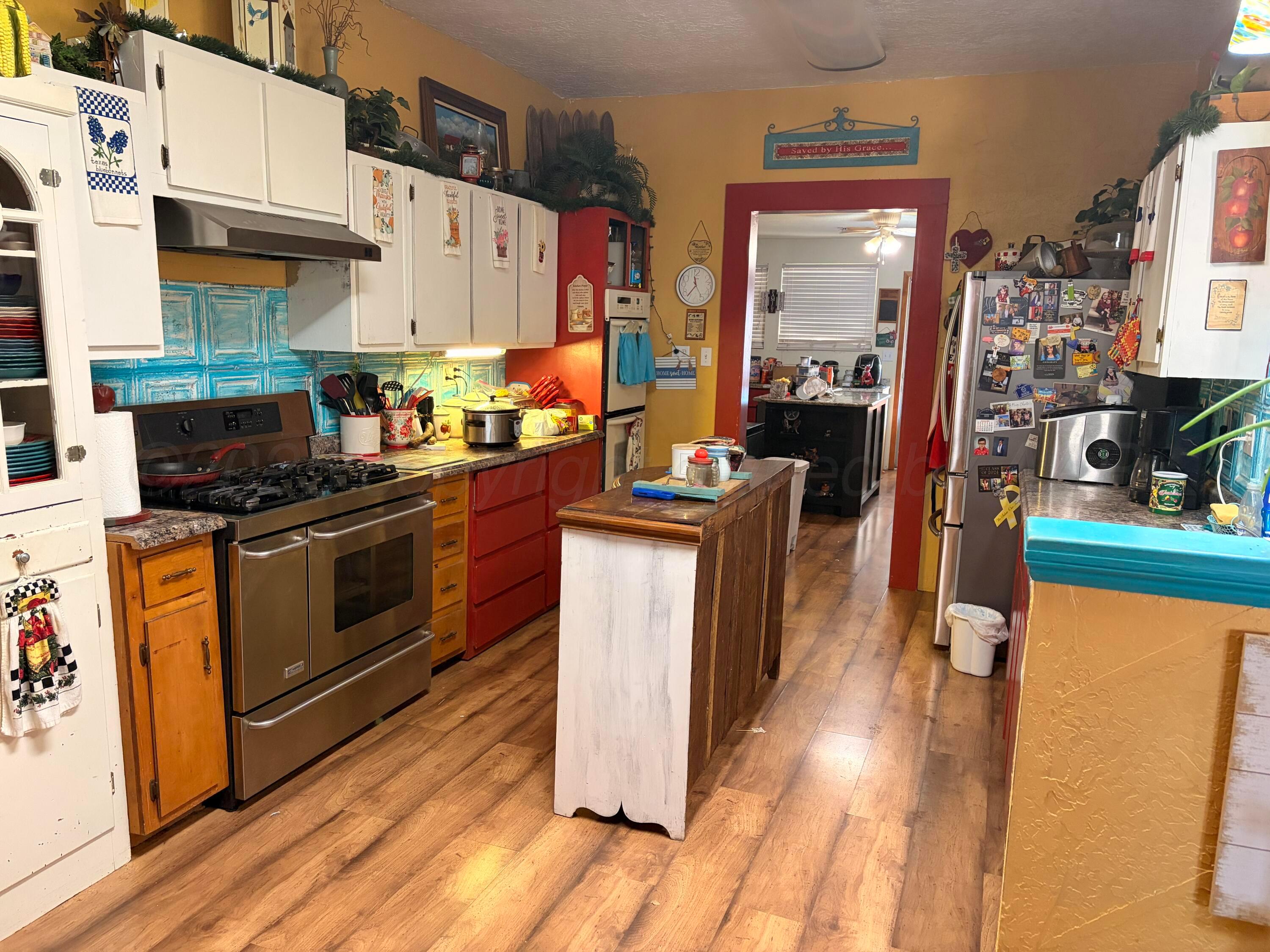 613 S Gorst Street Property Photo 3