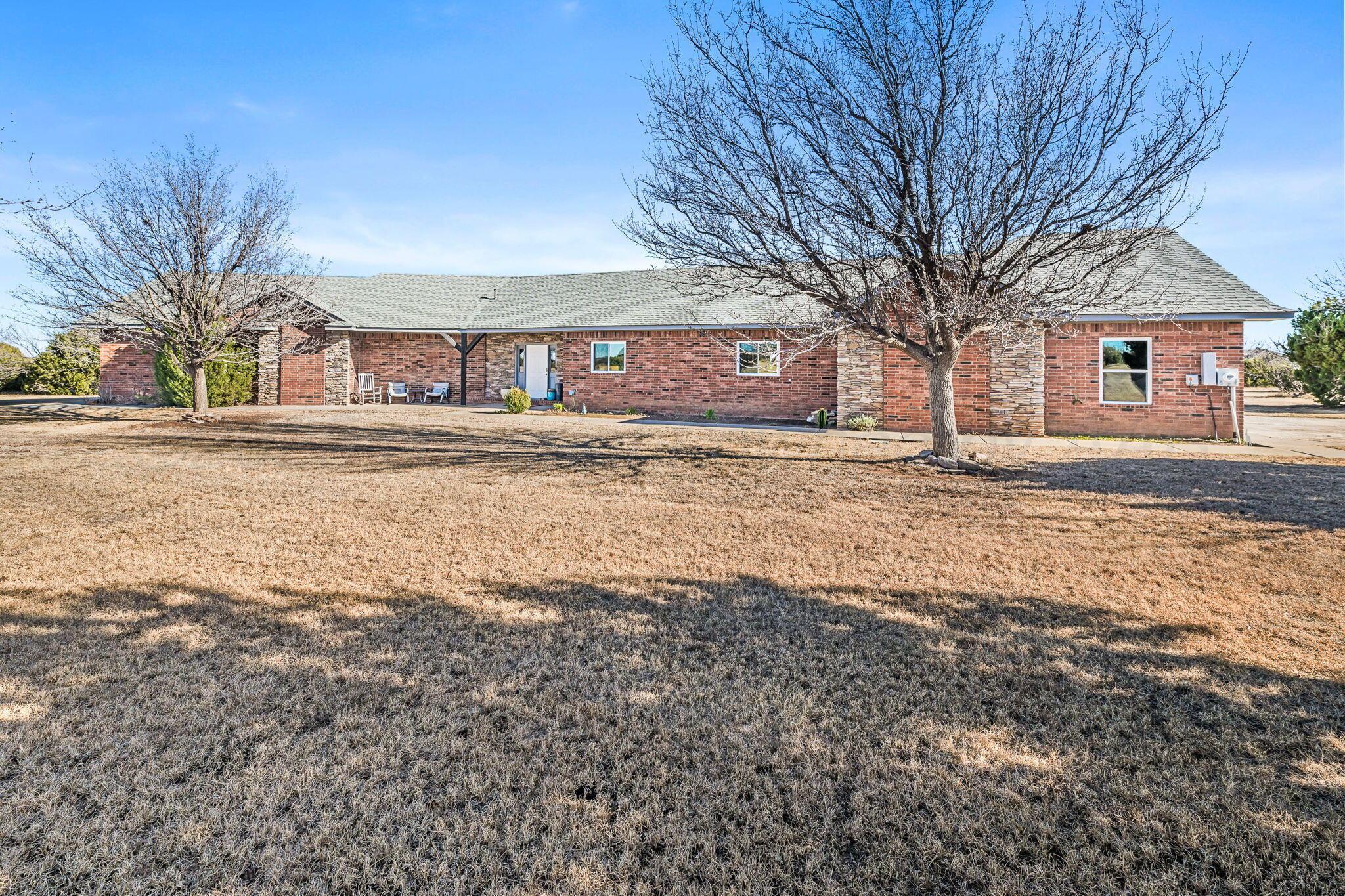 319 Arrowhead Point Property Photo 1