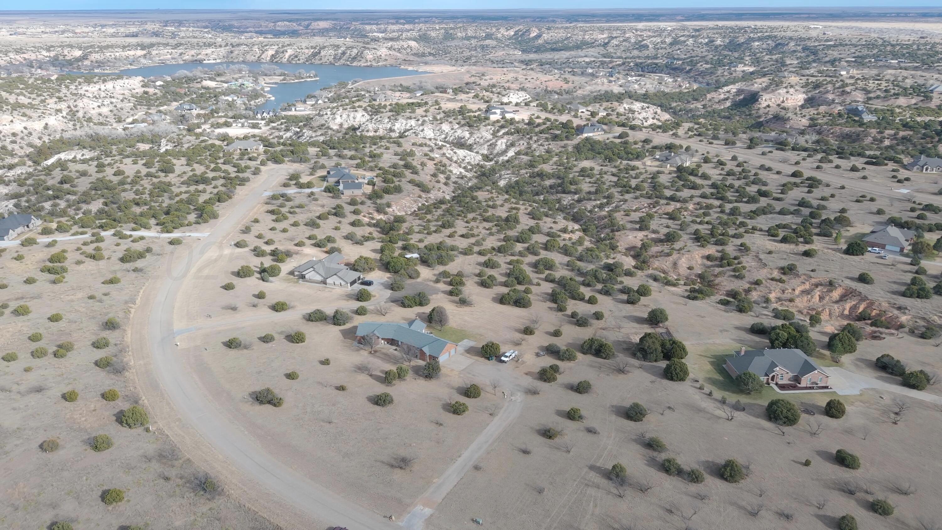 319 Arrowhead Point Property Photo 24