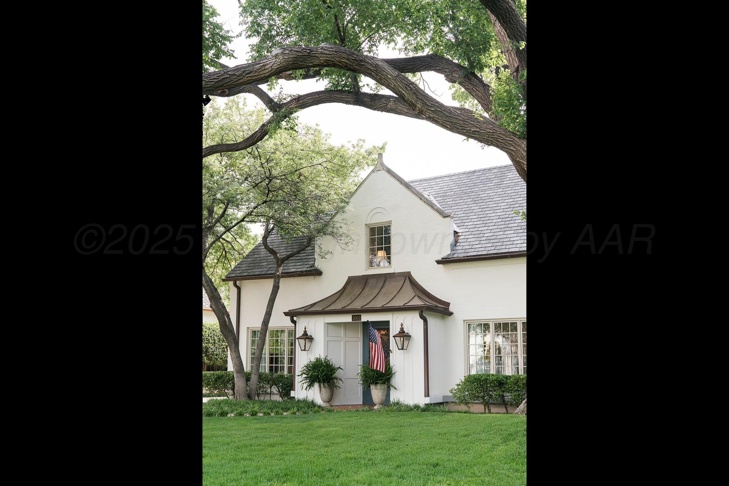 3003 S Hughes Street Property Photo