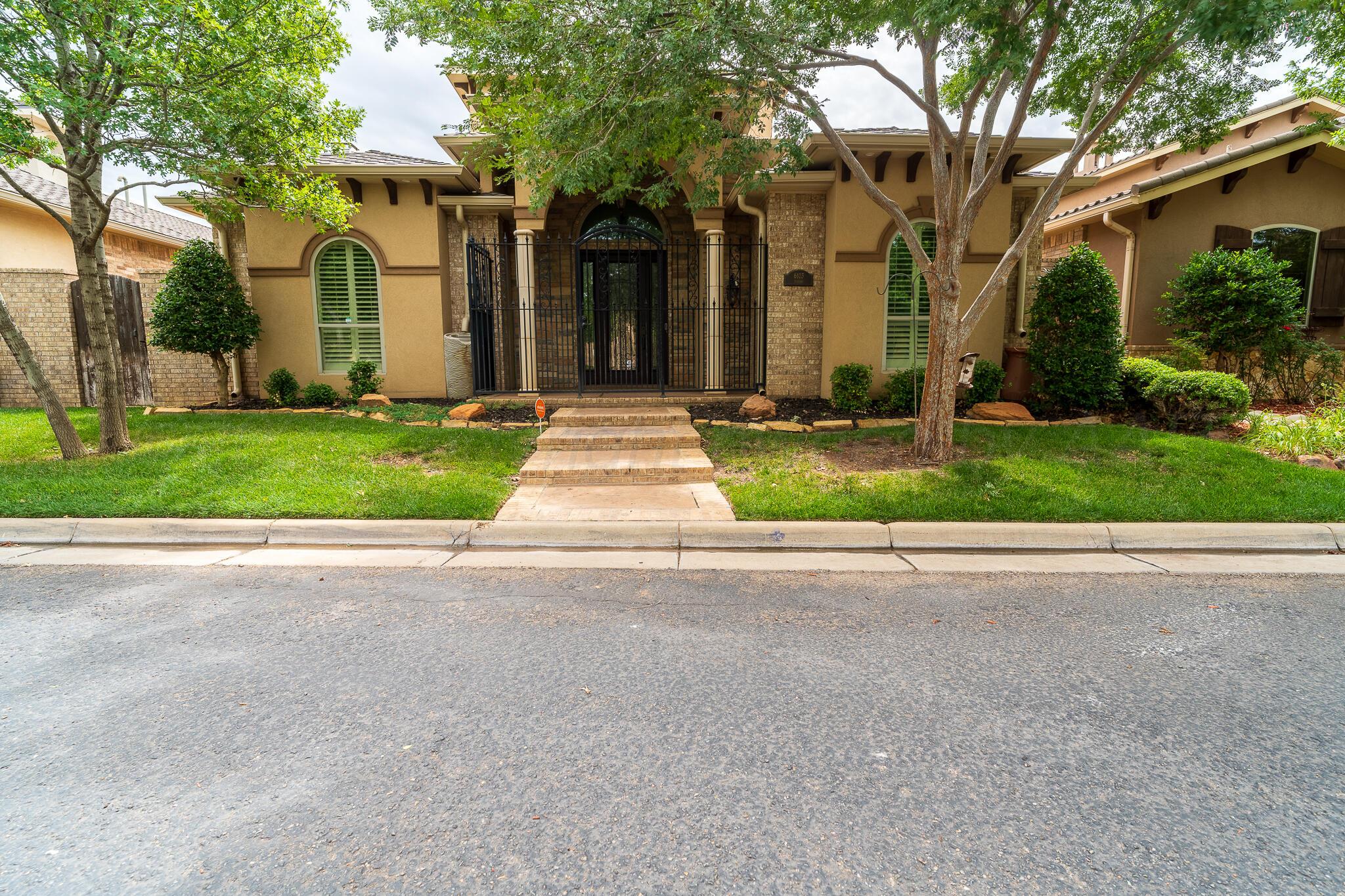 6103 Tuscany Village Property Photo 1