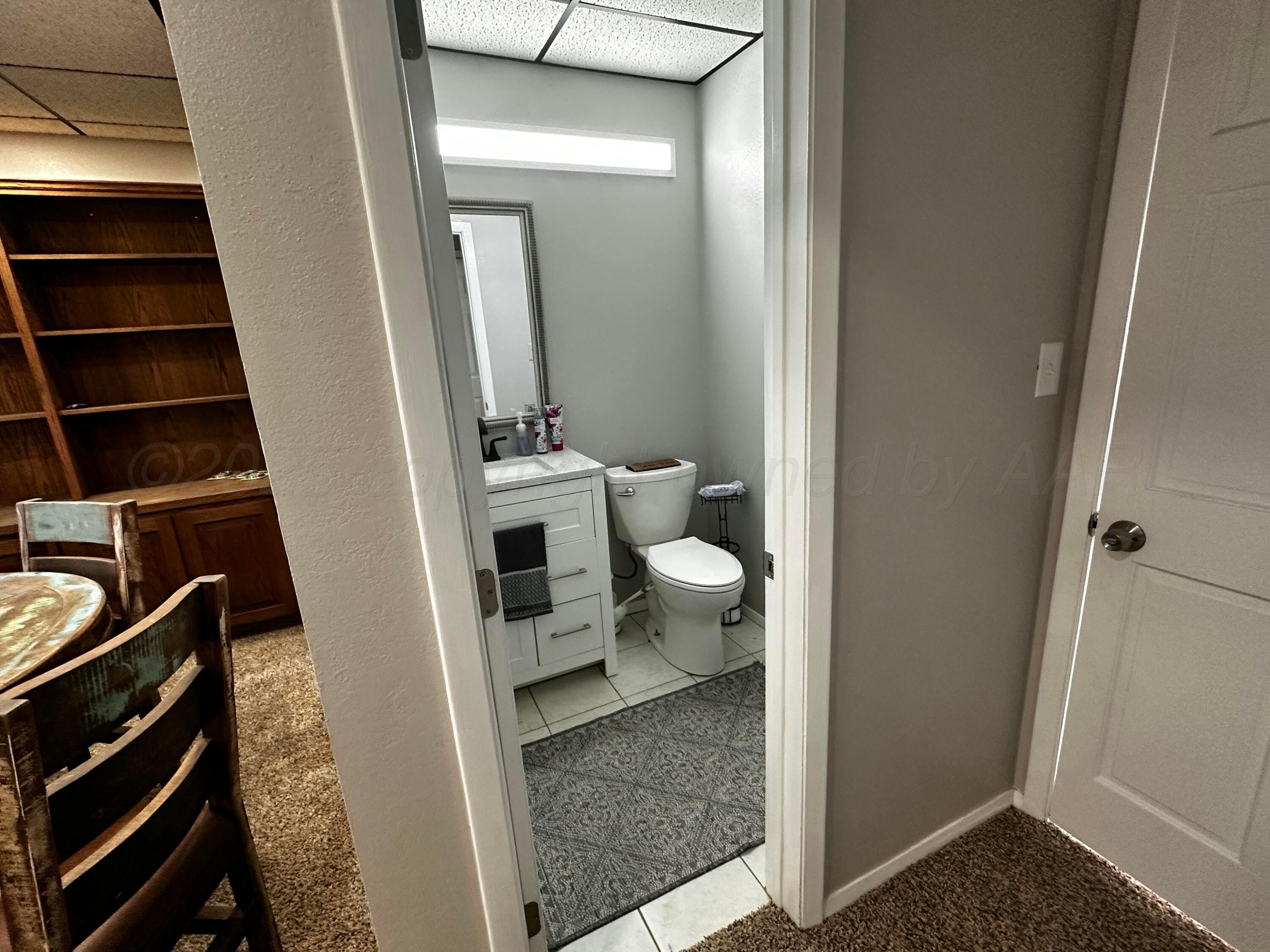 305 S Williams Street Property Photo 19