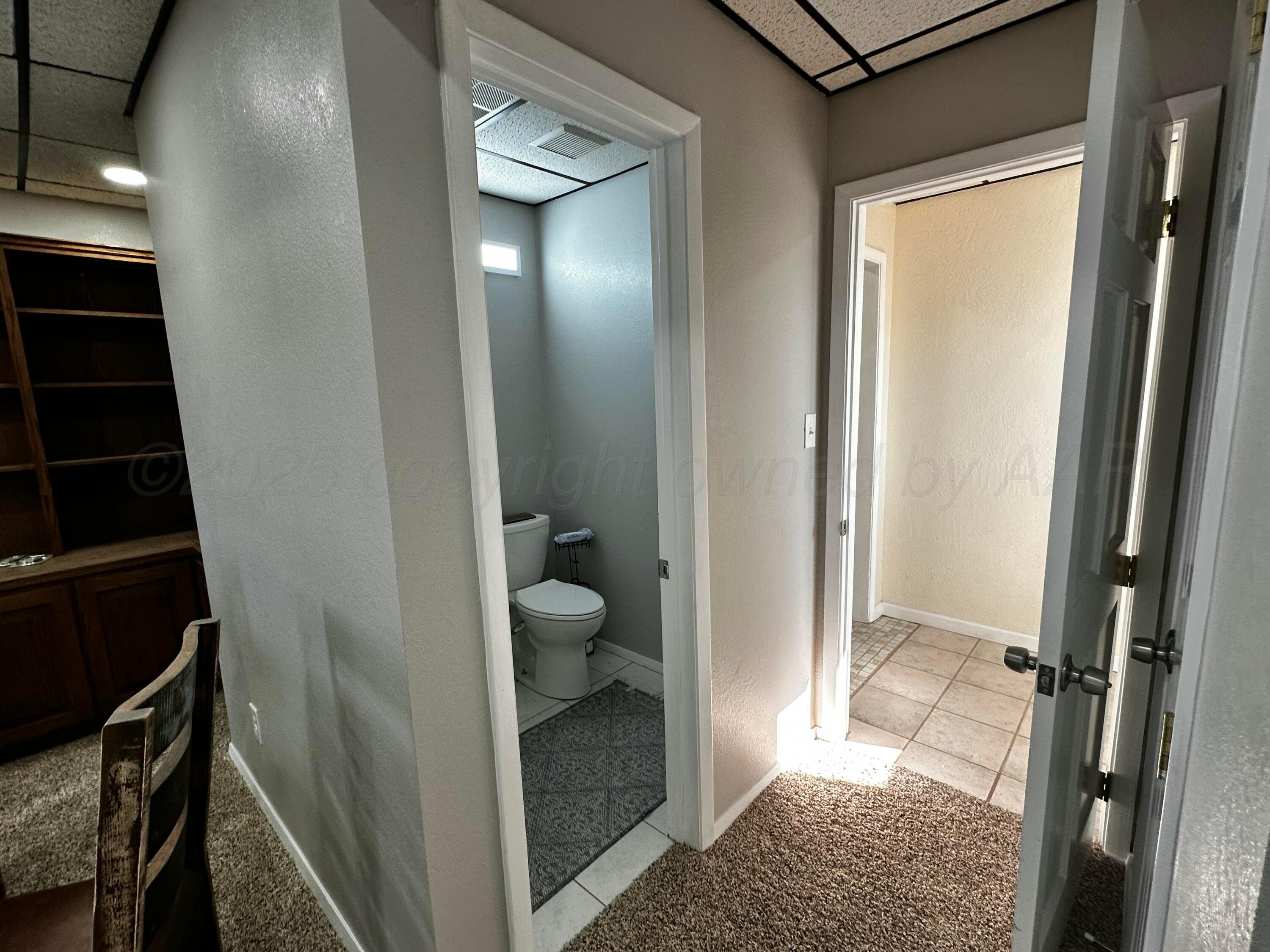 305 S Williams Street Property Photo 20