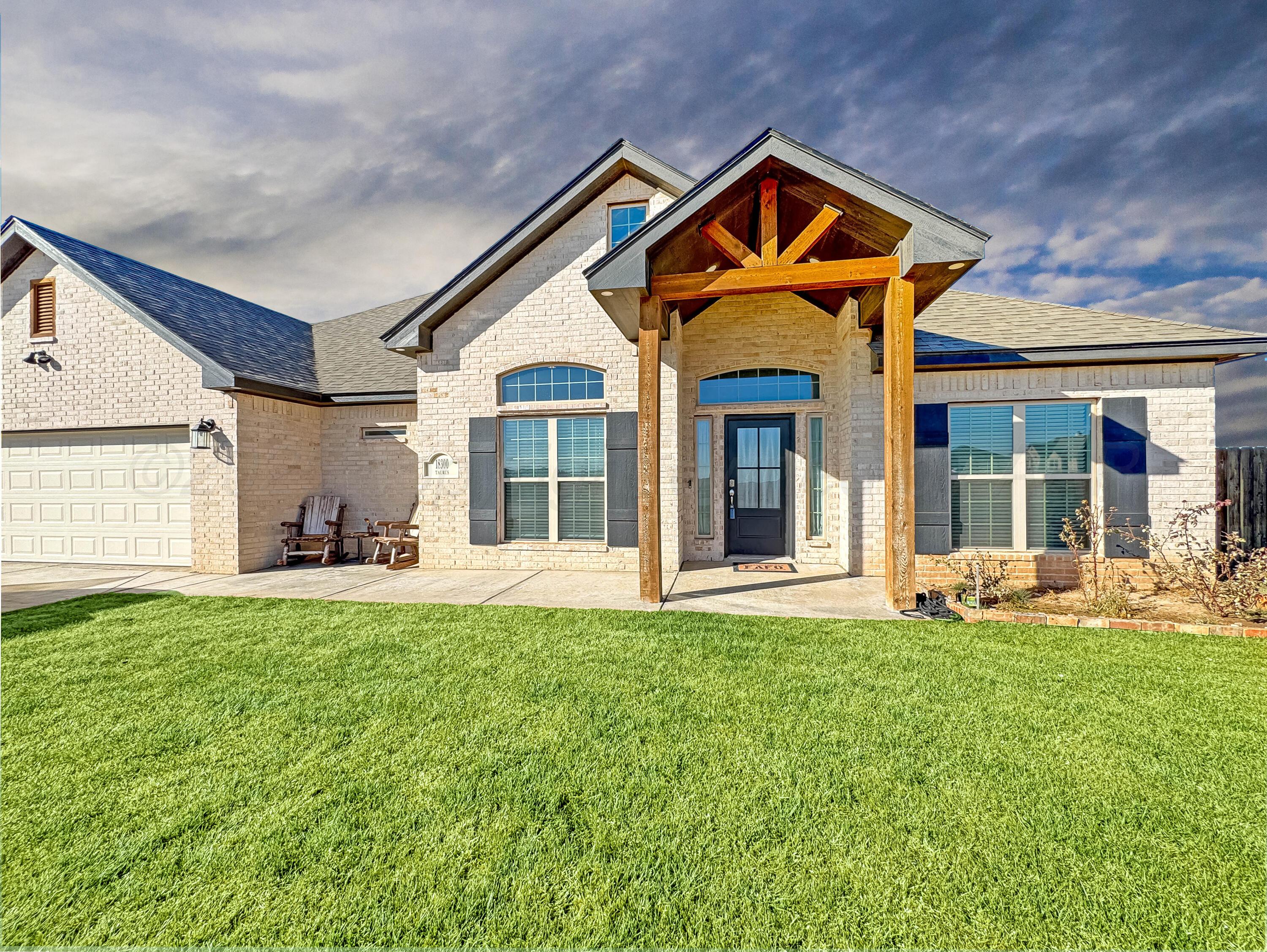 18300 Taurus Trail Property Photo 1