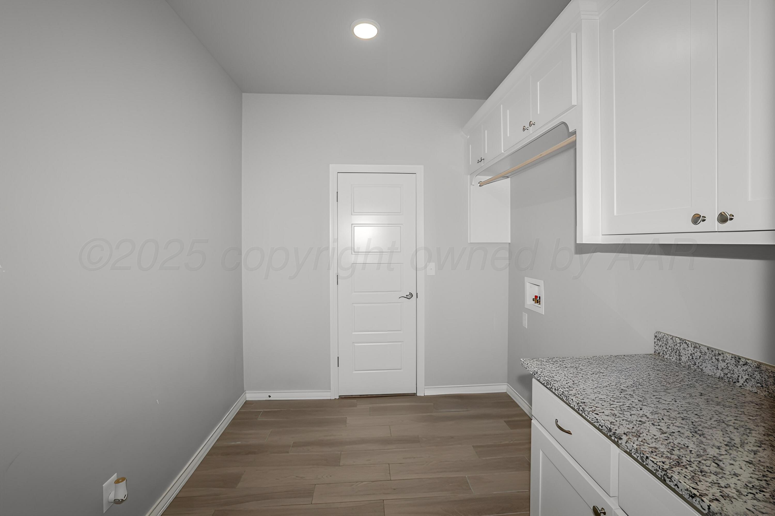 1051 Blakely Hollow Drive Property Photo 20