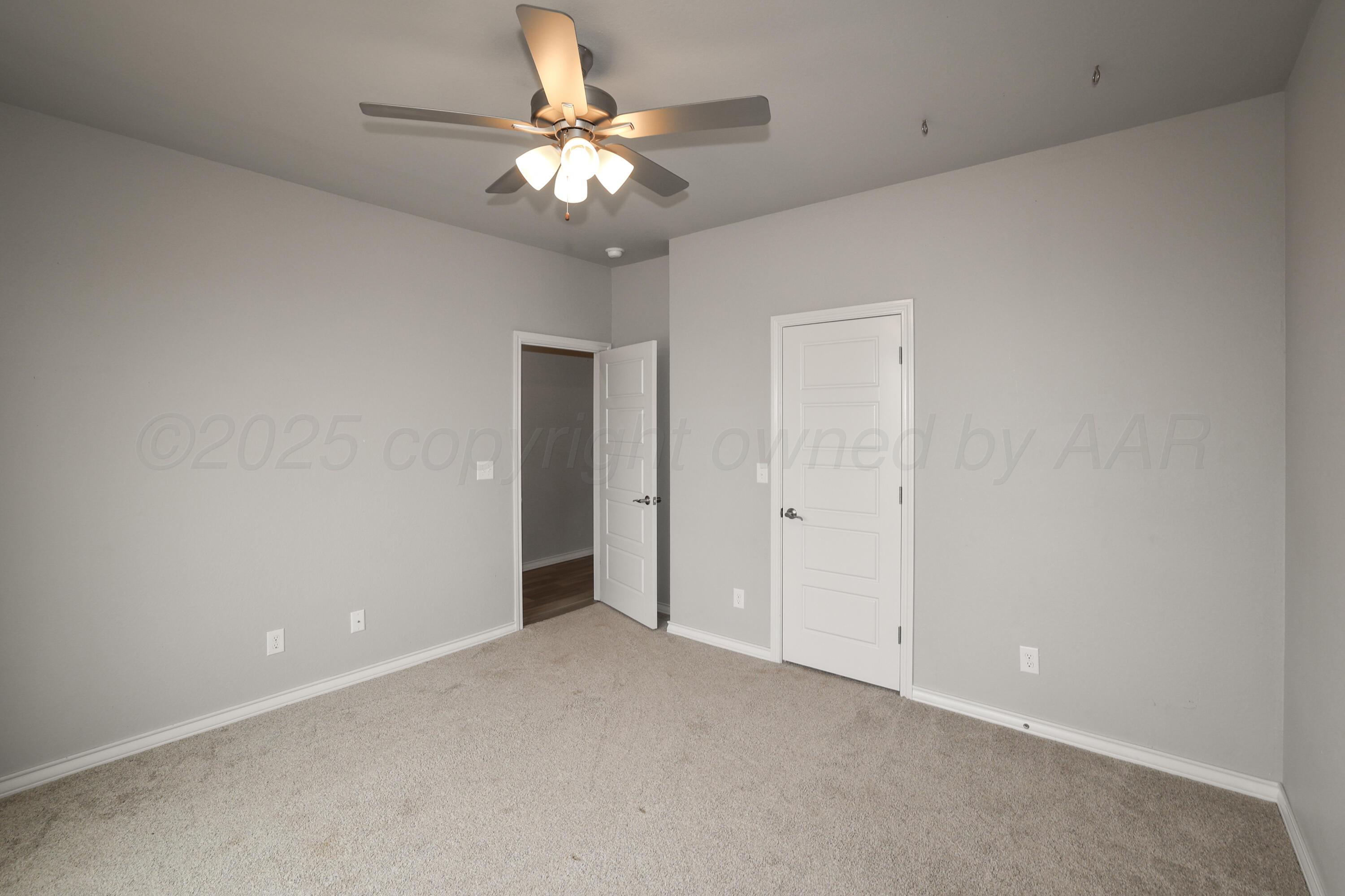 1051 Blakely Hollow Drive Property Photo 29