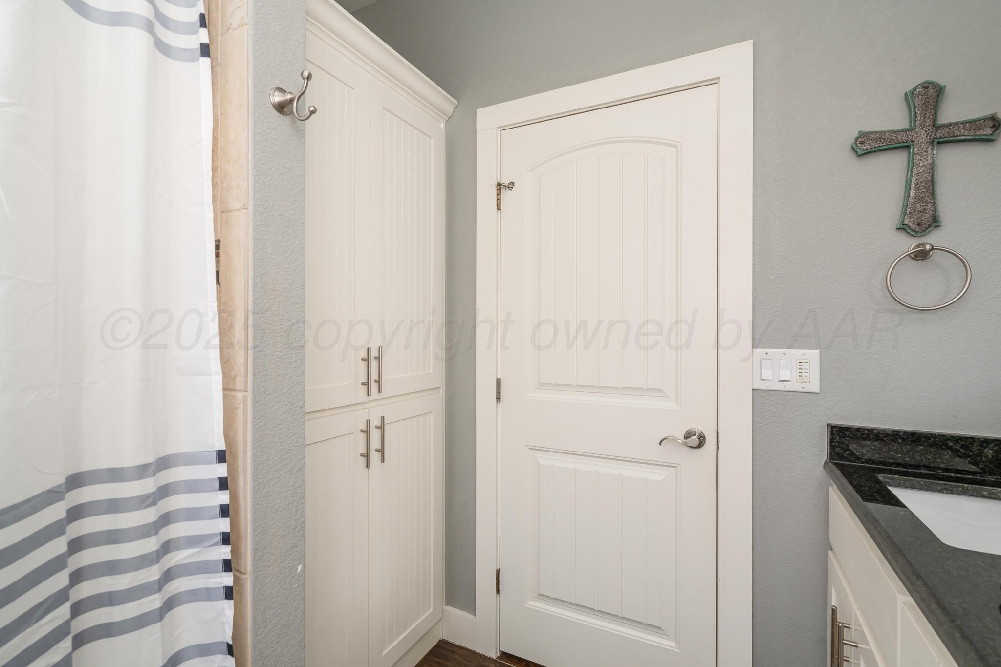 7404 Columbus Drive Property Photo 32