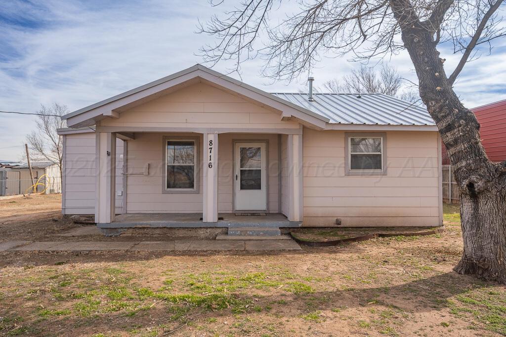 8716 River Road Property Photo