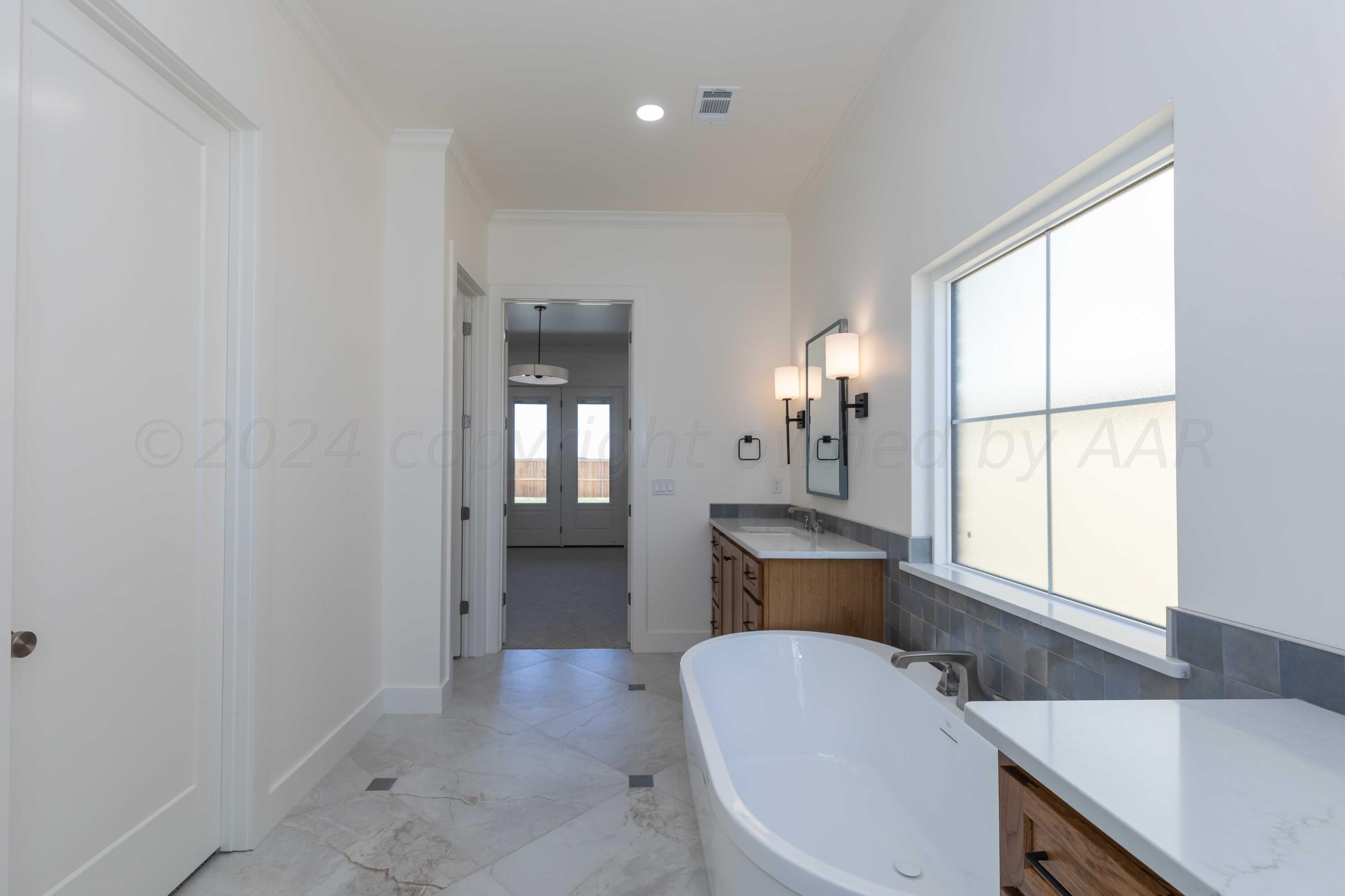 9504 Stonecrest Drive Property Photo 30