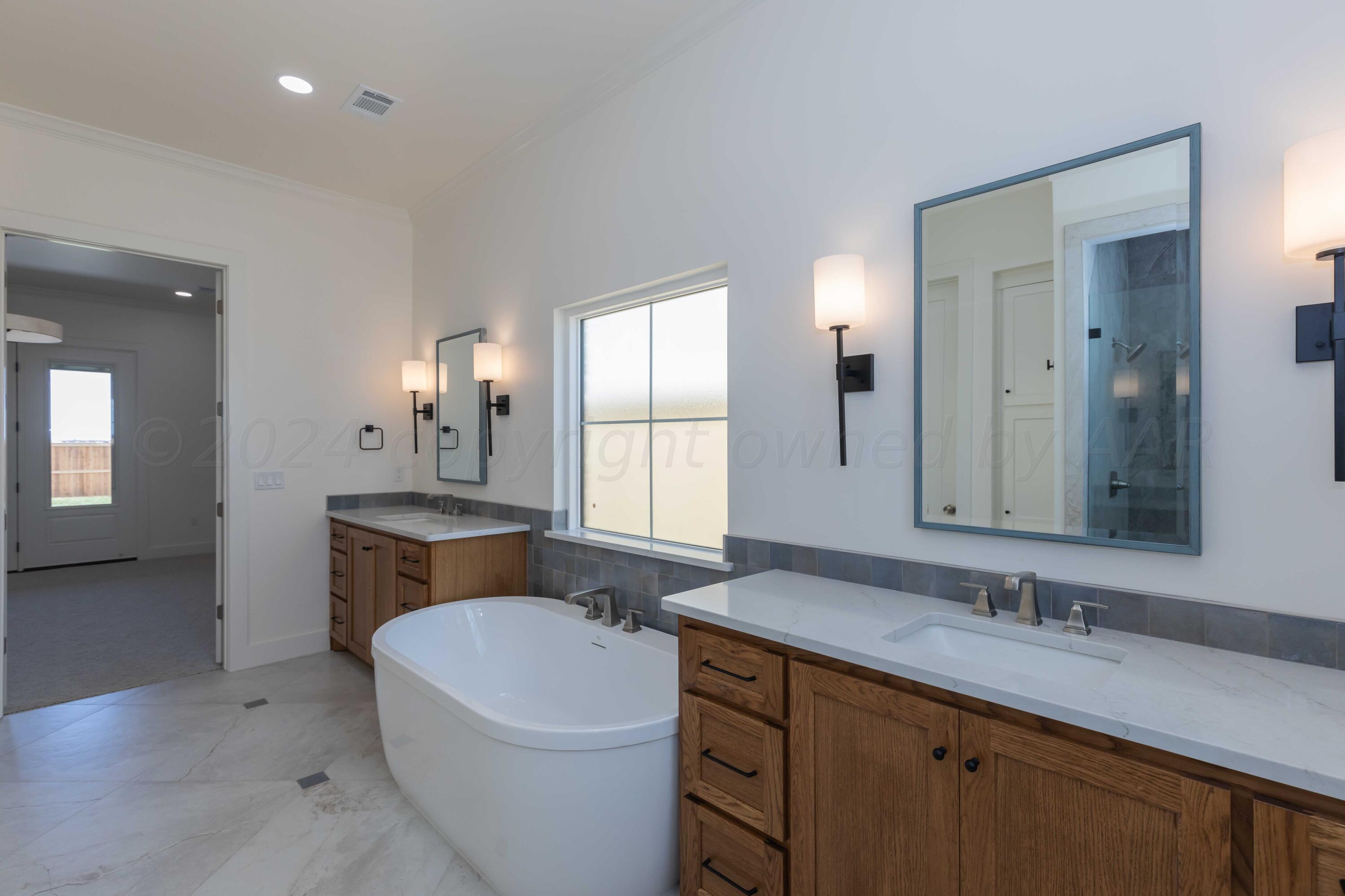 9504 Stonecrest Drive Property Photo 31