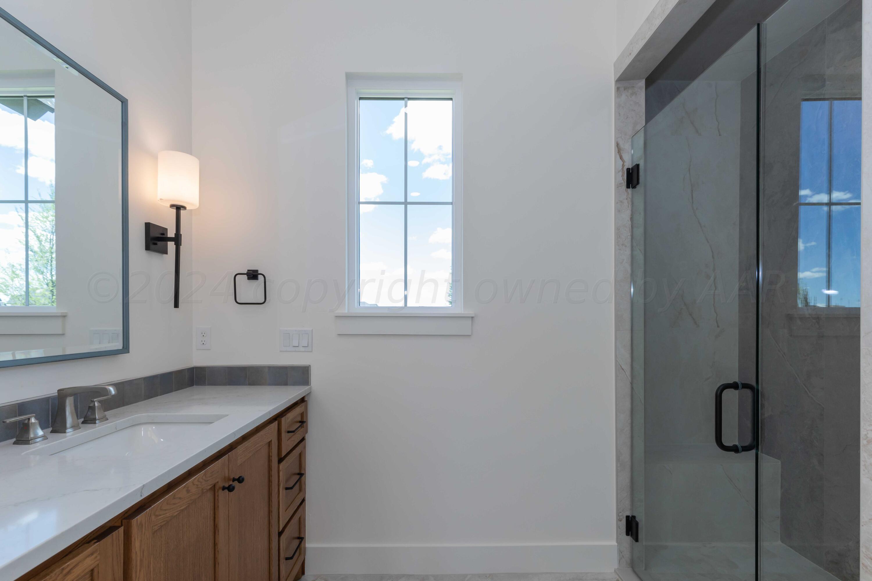 9504 Stonecrest Drive Property Photo 32