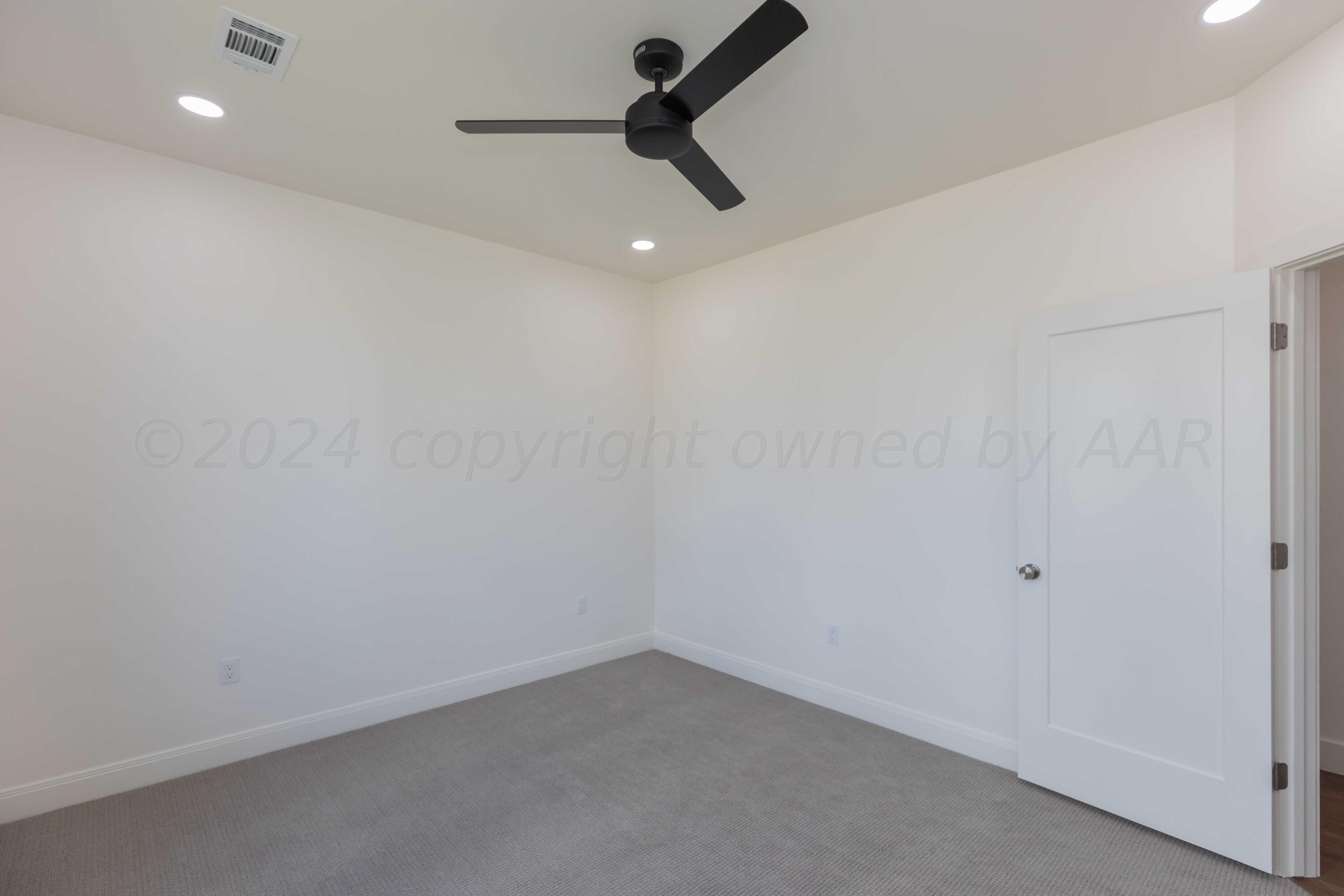 9504 Stonecrest Drive Property Photo 43