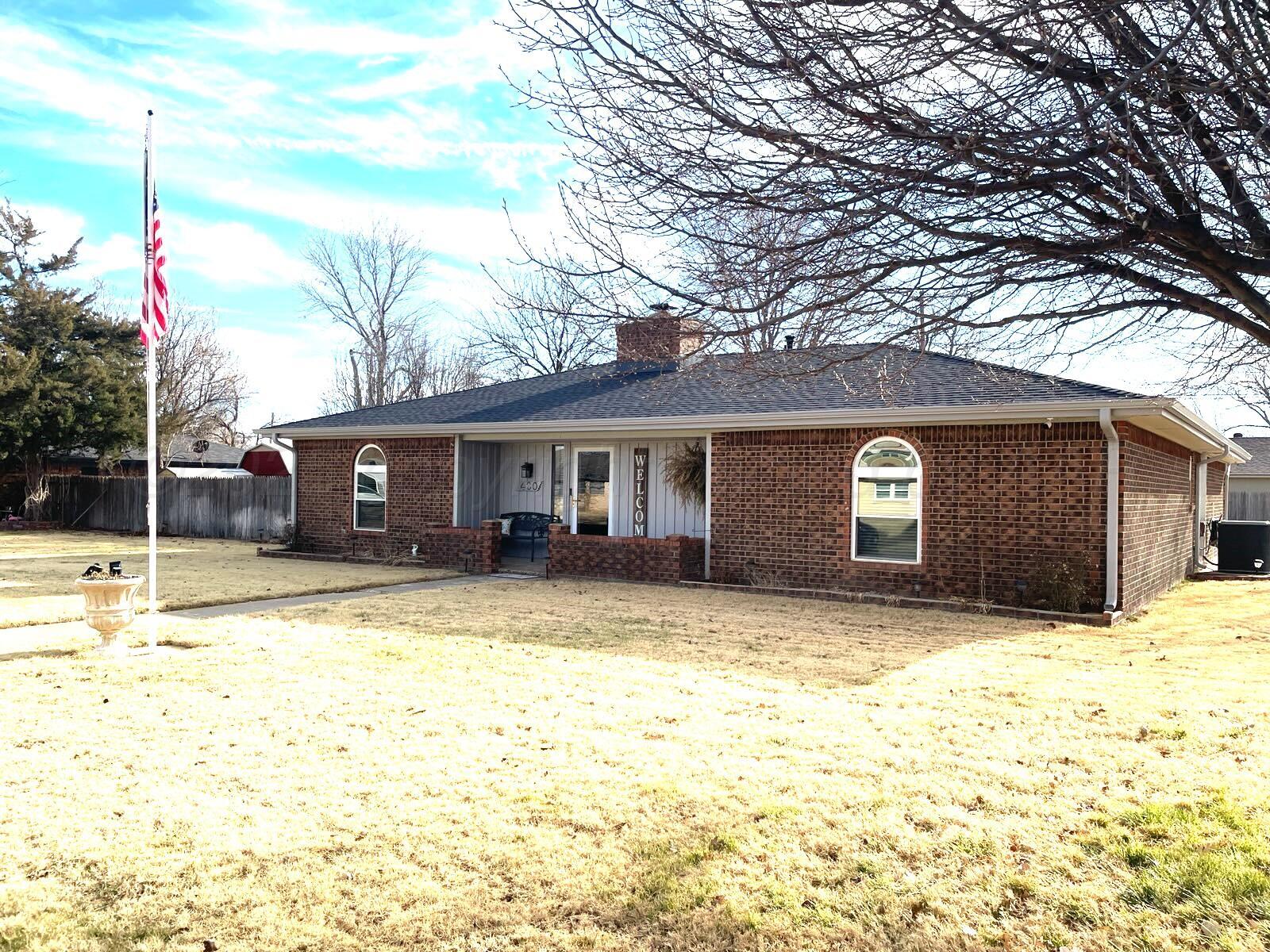 400 Mustang Street Property Photo